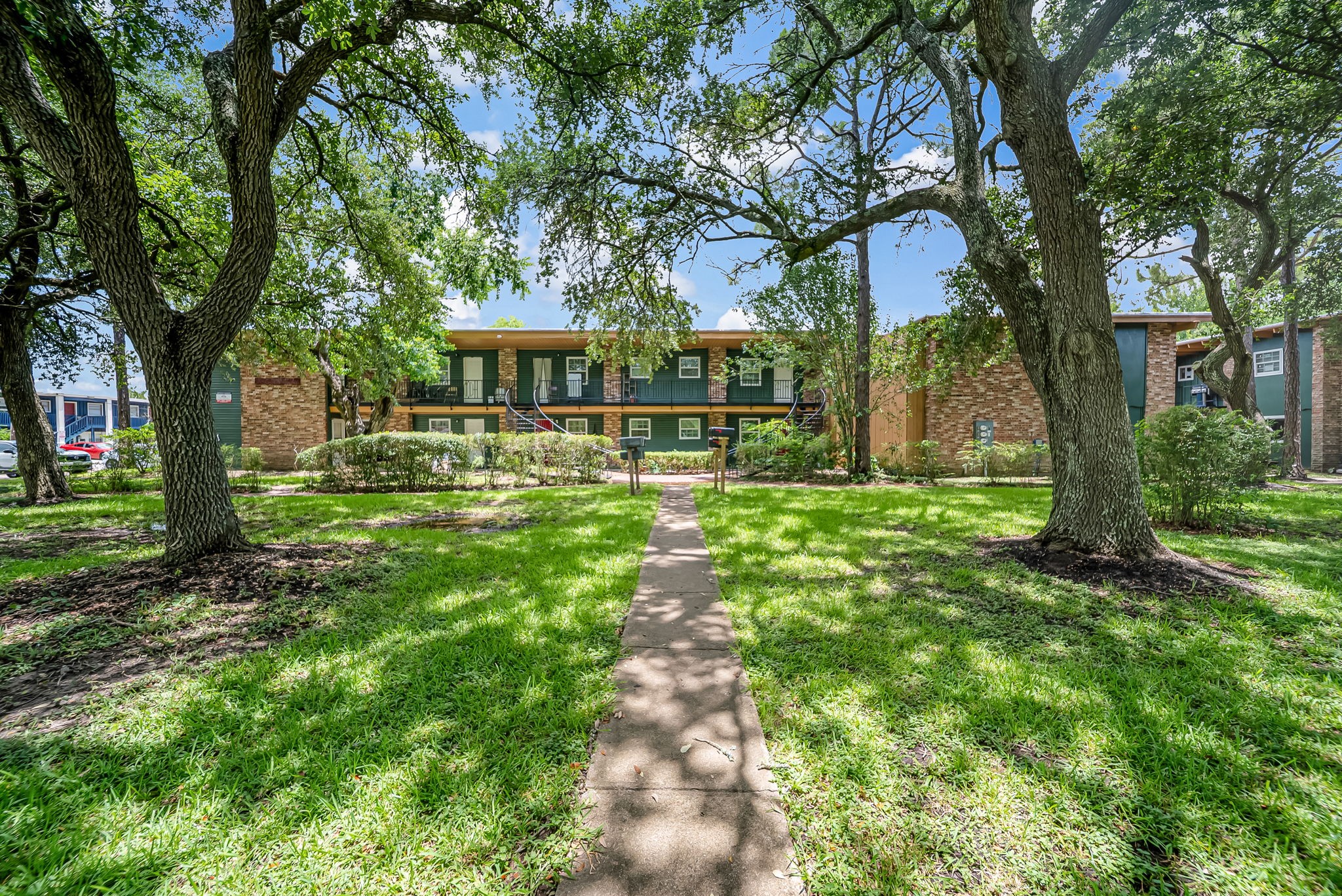 411 Avenue A, #12, La Marque, TX 77568