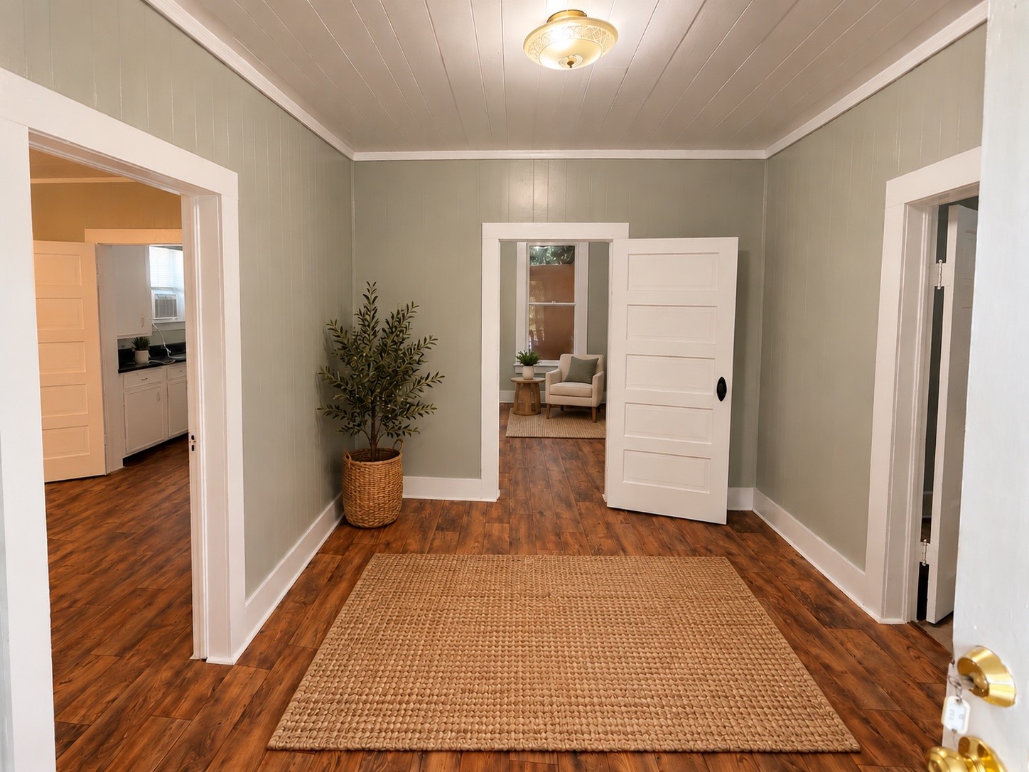 Foyer: Virtually Staged