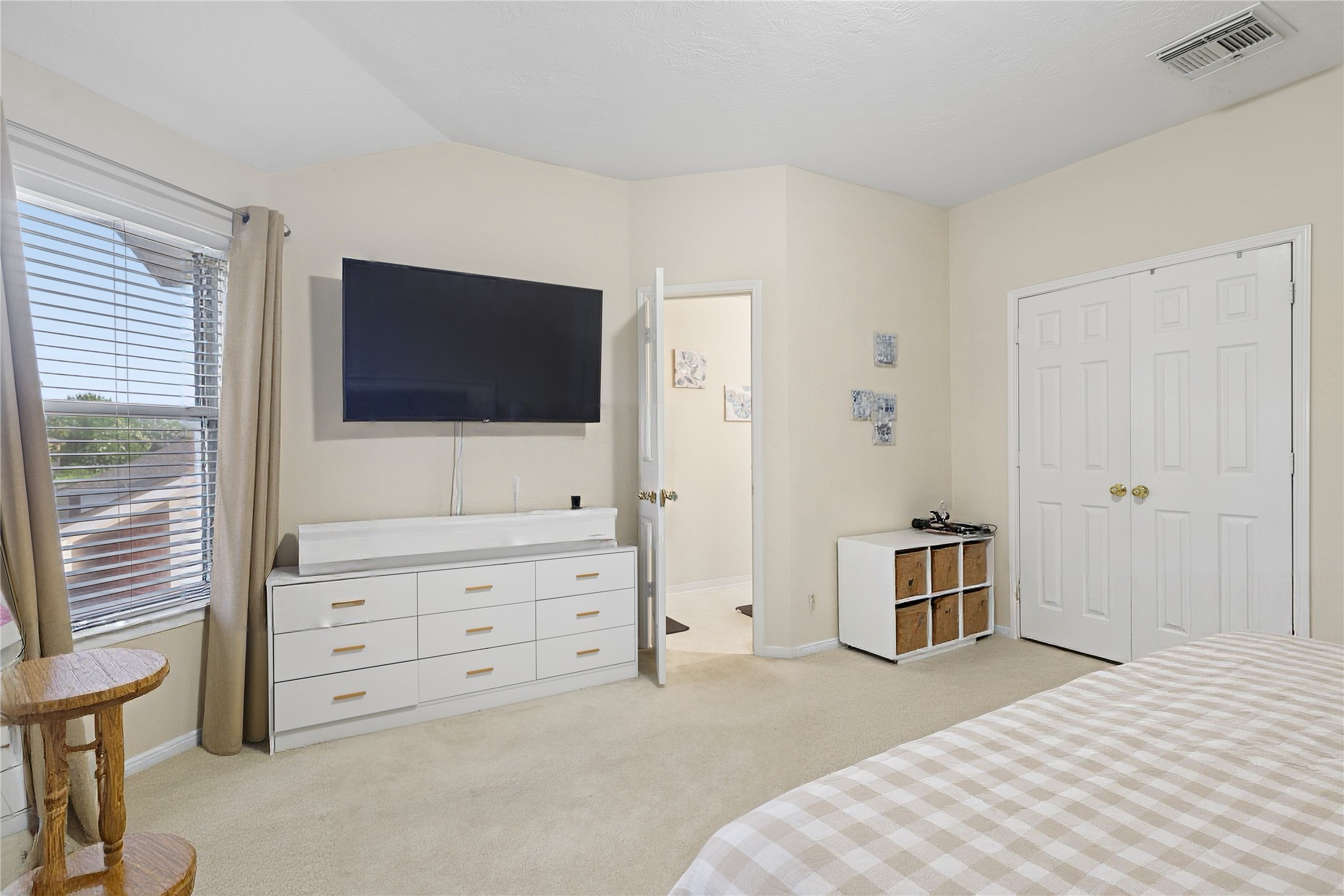 2614 Sunset Lake Drive, Sugar Land, TX 77478
