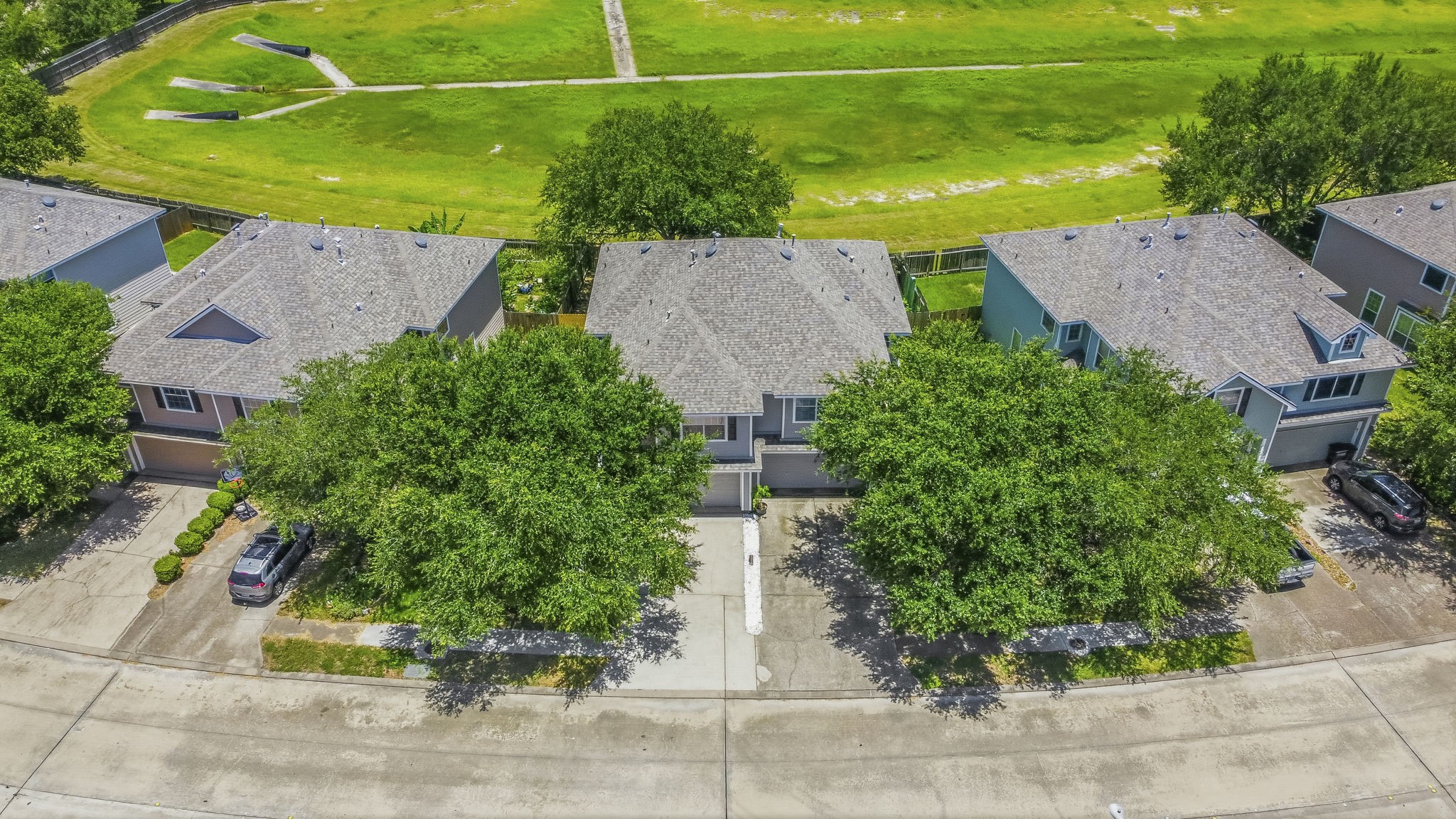Conveniently located between Houston & Galveston