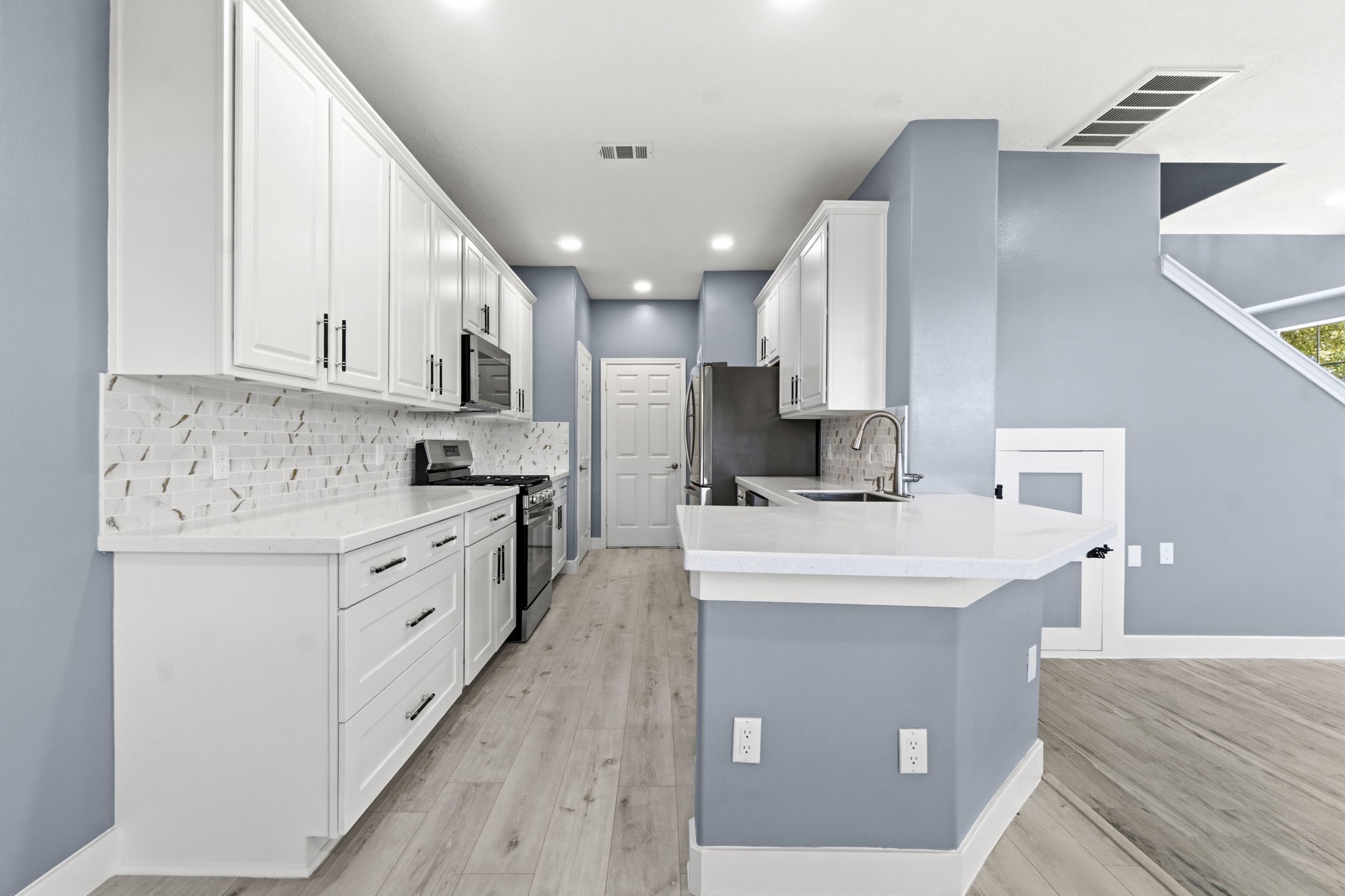 Chefs kitchen is fully upgraded. Offers functionality for cooking and entertaining.