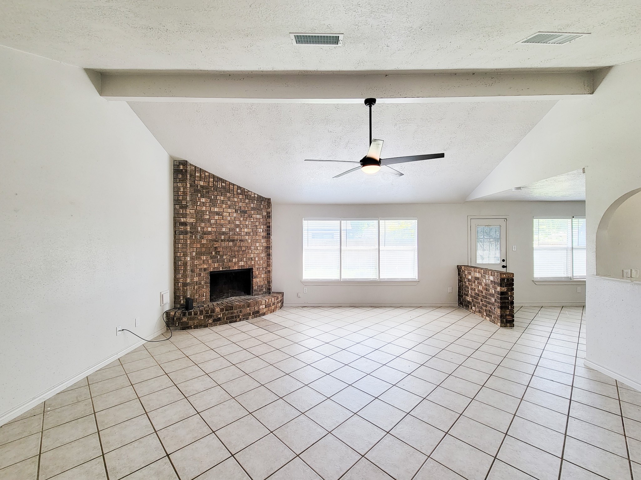 10102 Park Lane, La Porte, TX 77571