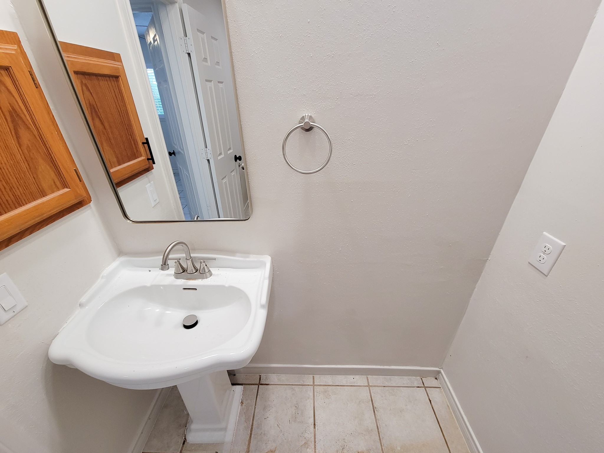 10102 Park Lane, La Porte, TX 77571