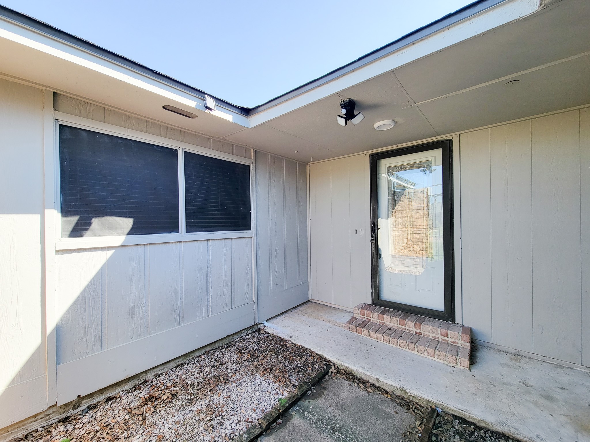 10102 Park Lane, La Porte, TX 77571