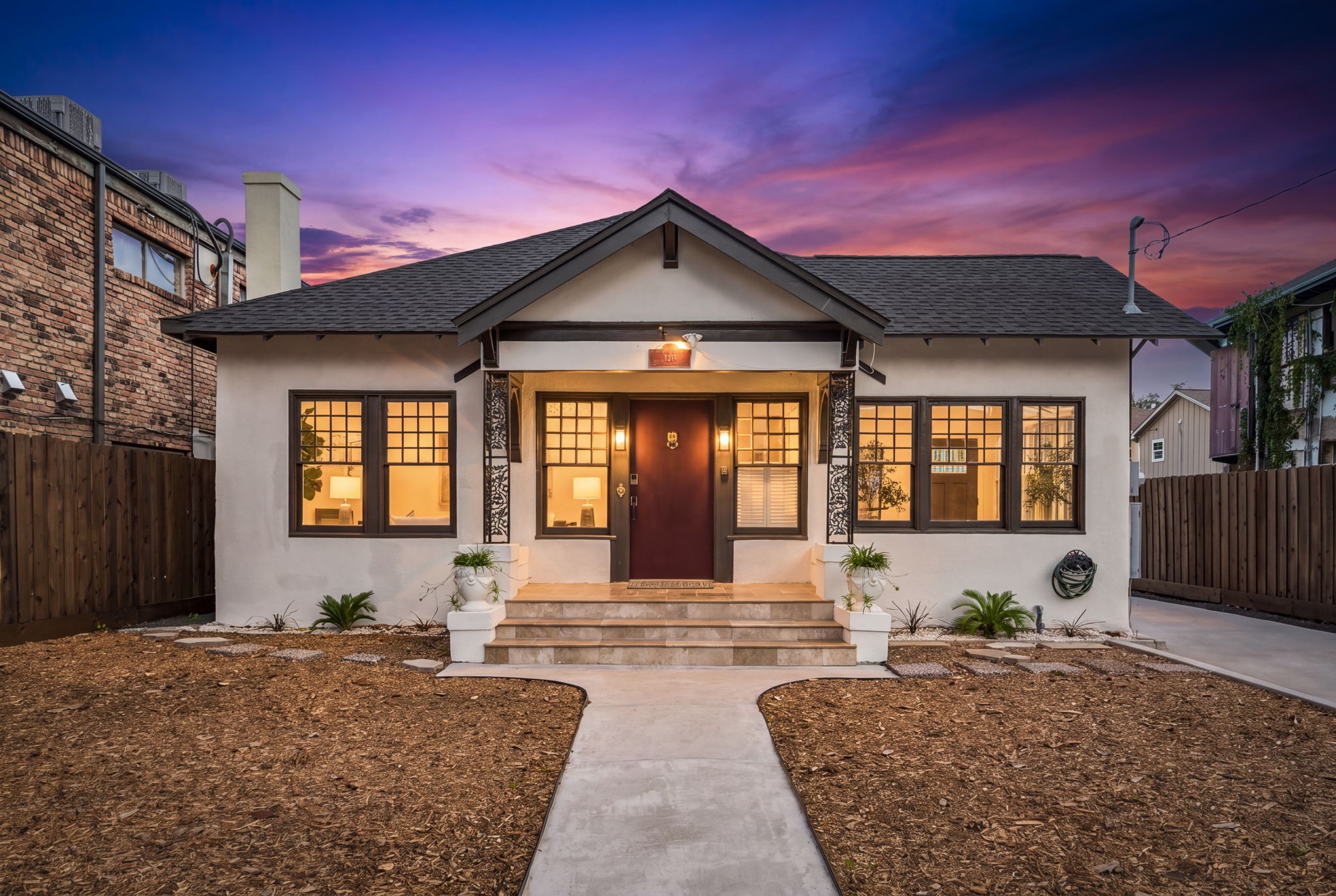 516 W Main Street, Houston, TX 77006 516 W Main Street, Houston, TX 77006