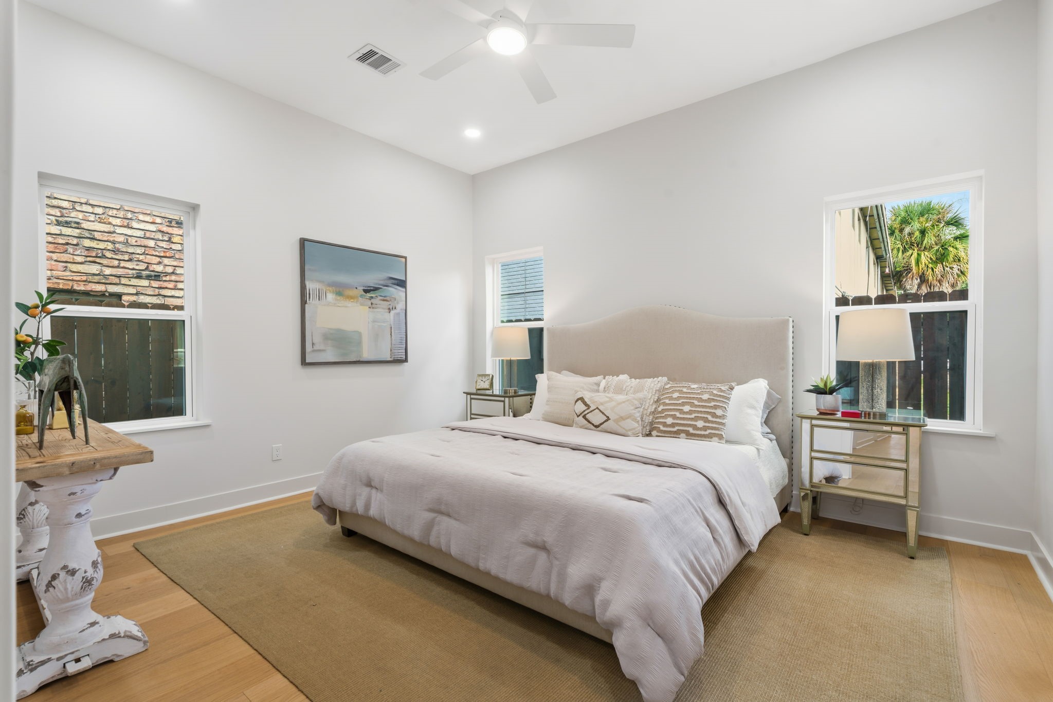 516 W Main Street, Houston, TX 77006