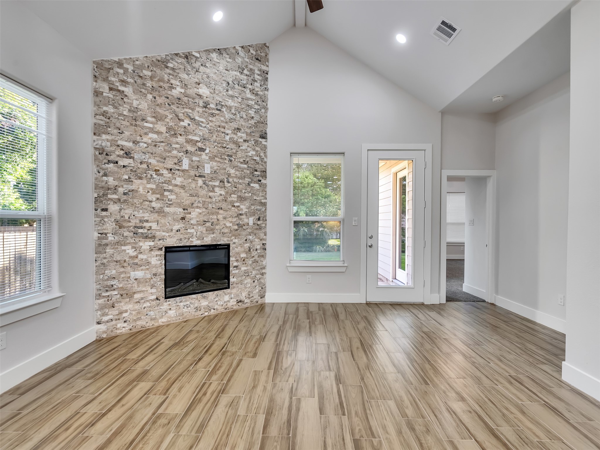 4106 Hill Avenue, Dickinson, TX 77539