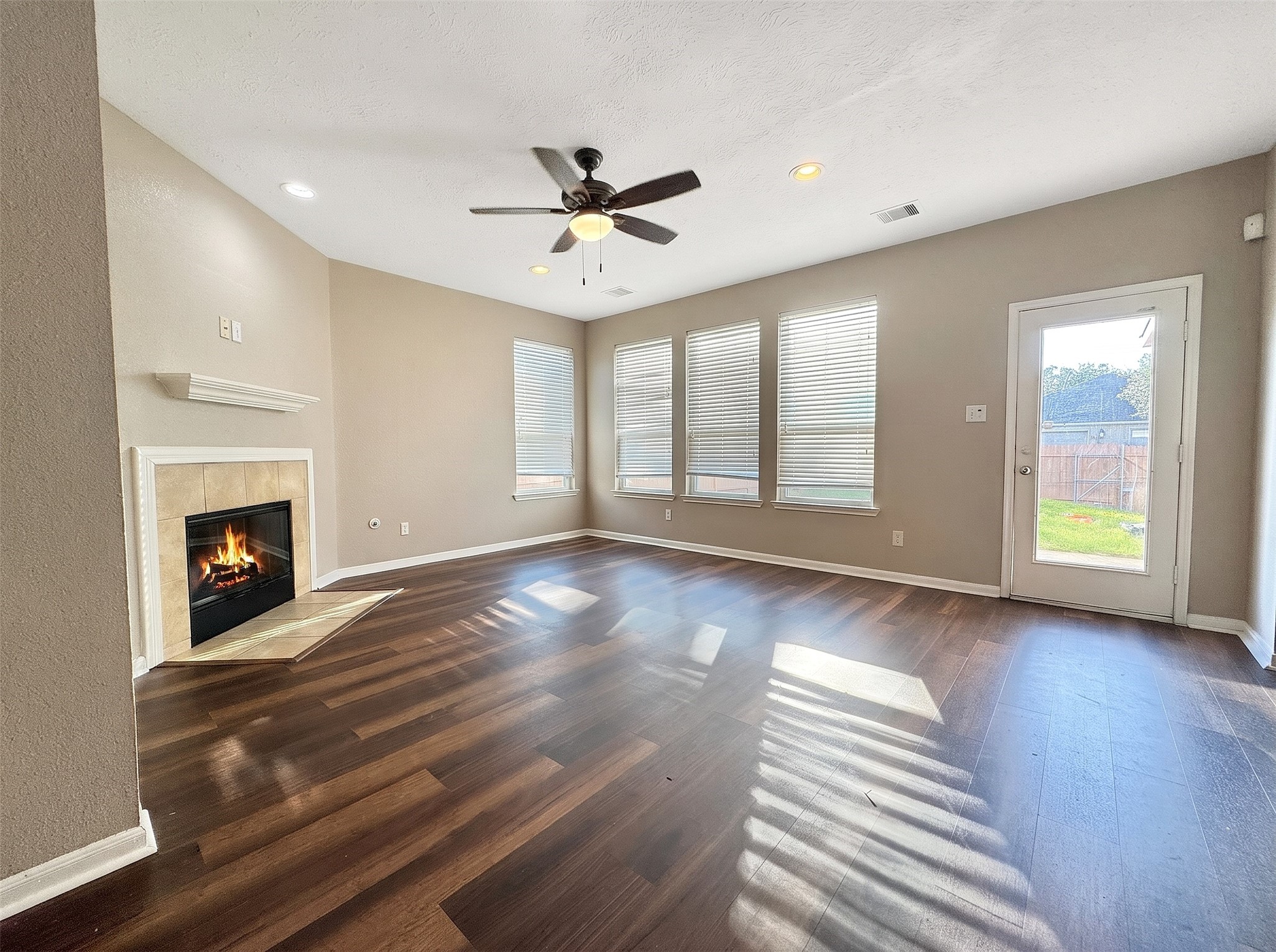 1991 Tranquility Lane, League City, TX 77573