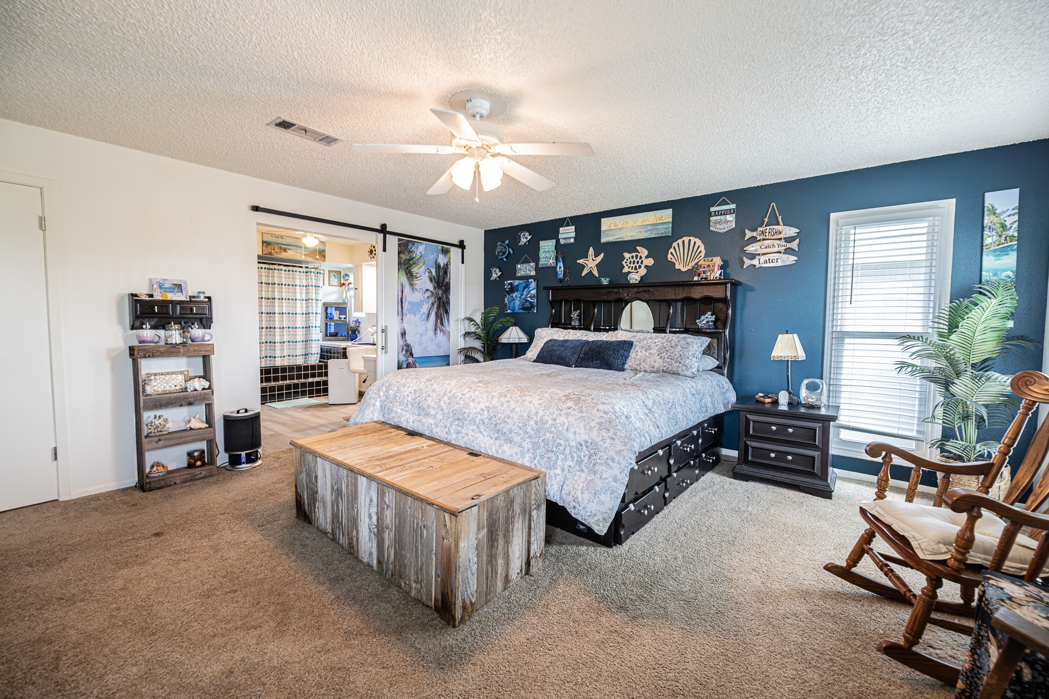 321 Ling Street, Hitchcock, TX 77563
