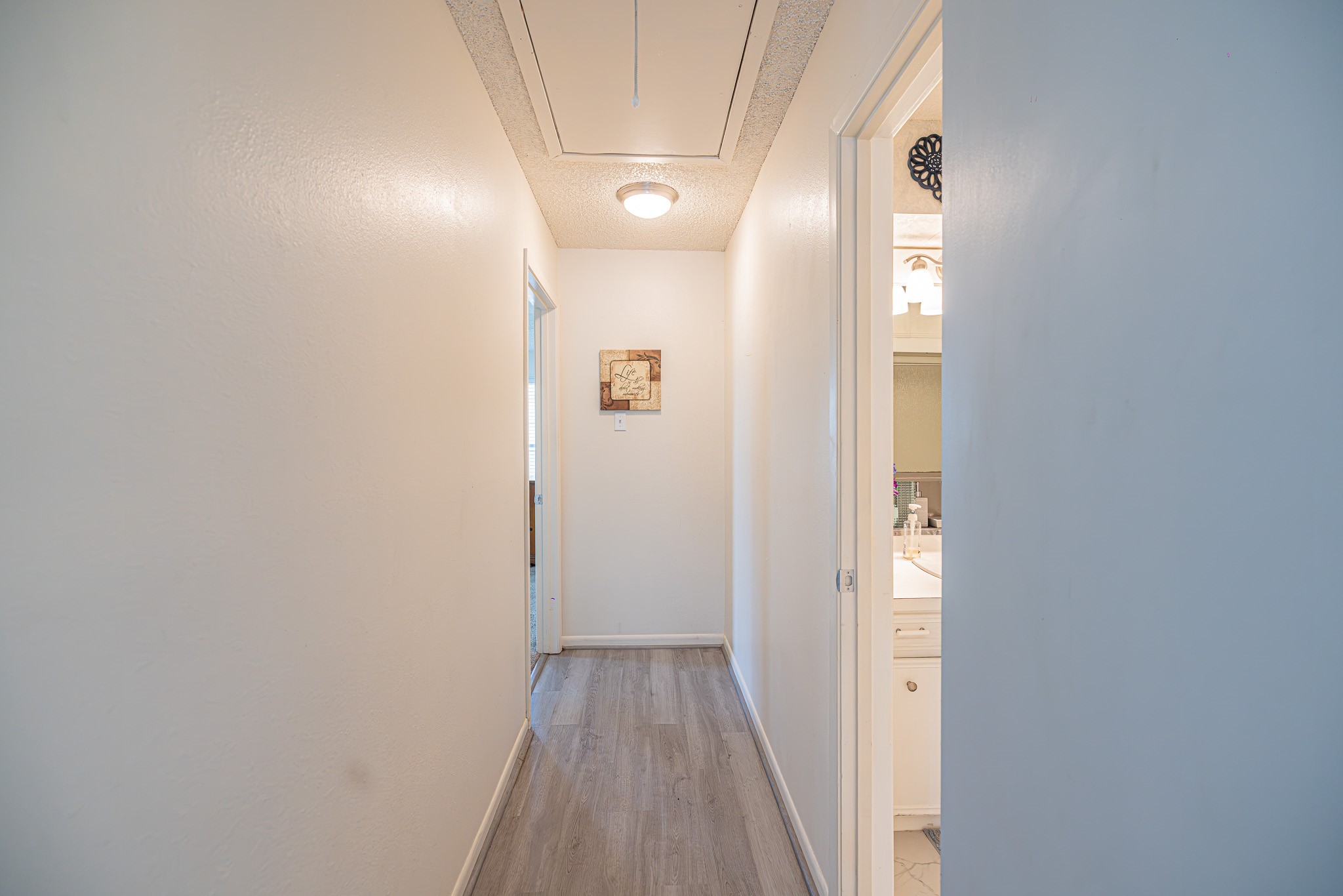321 Ling Street, Hitchcock, TX 77563