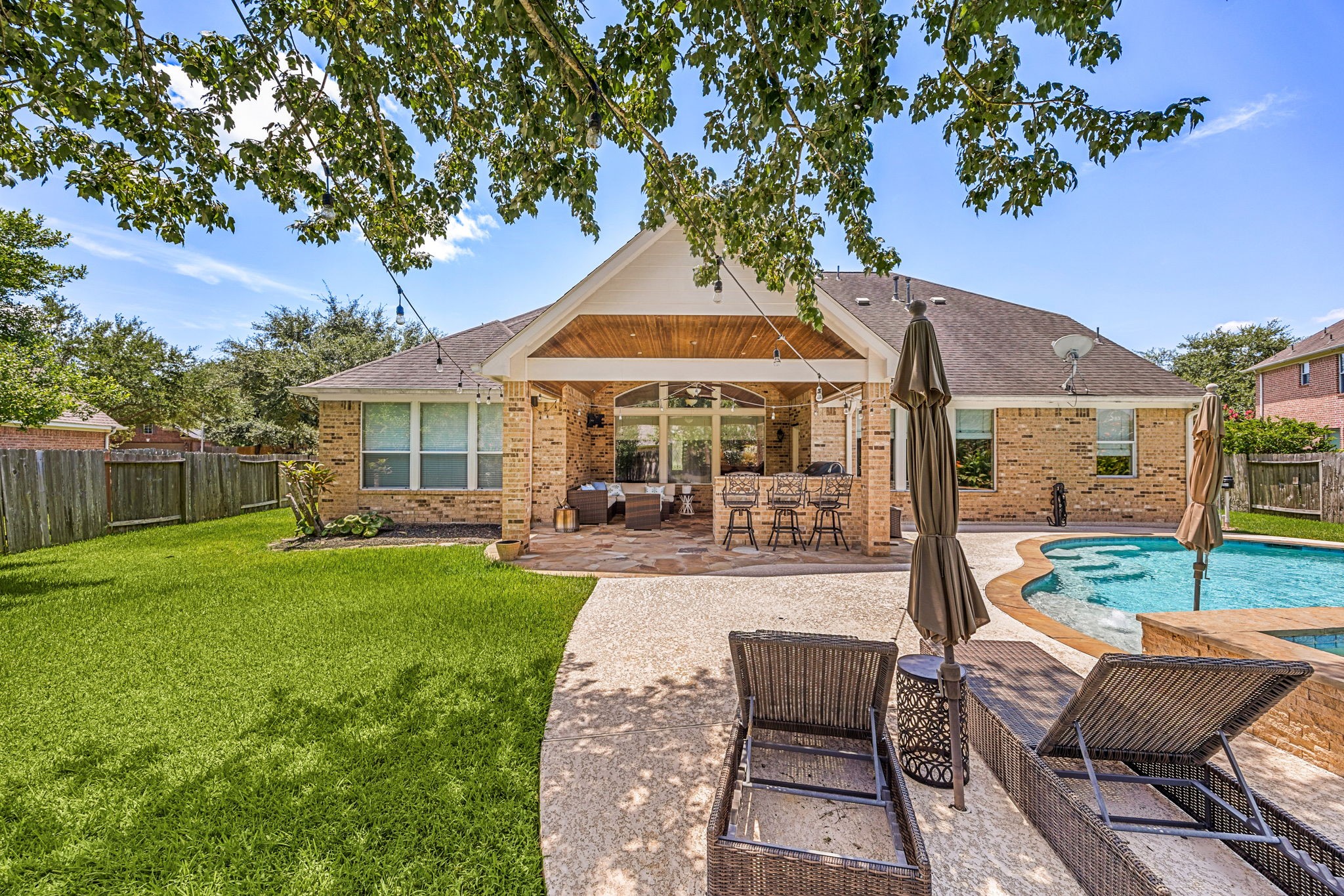 25610 Wildbrook Crossing Lane, Katy, TX 77494