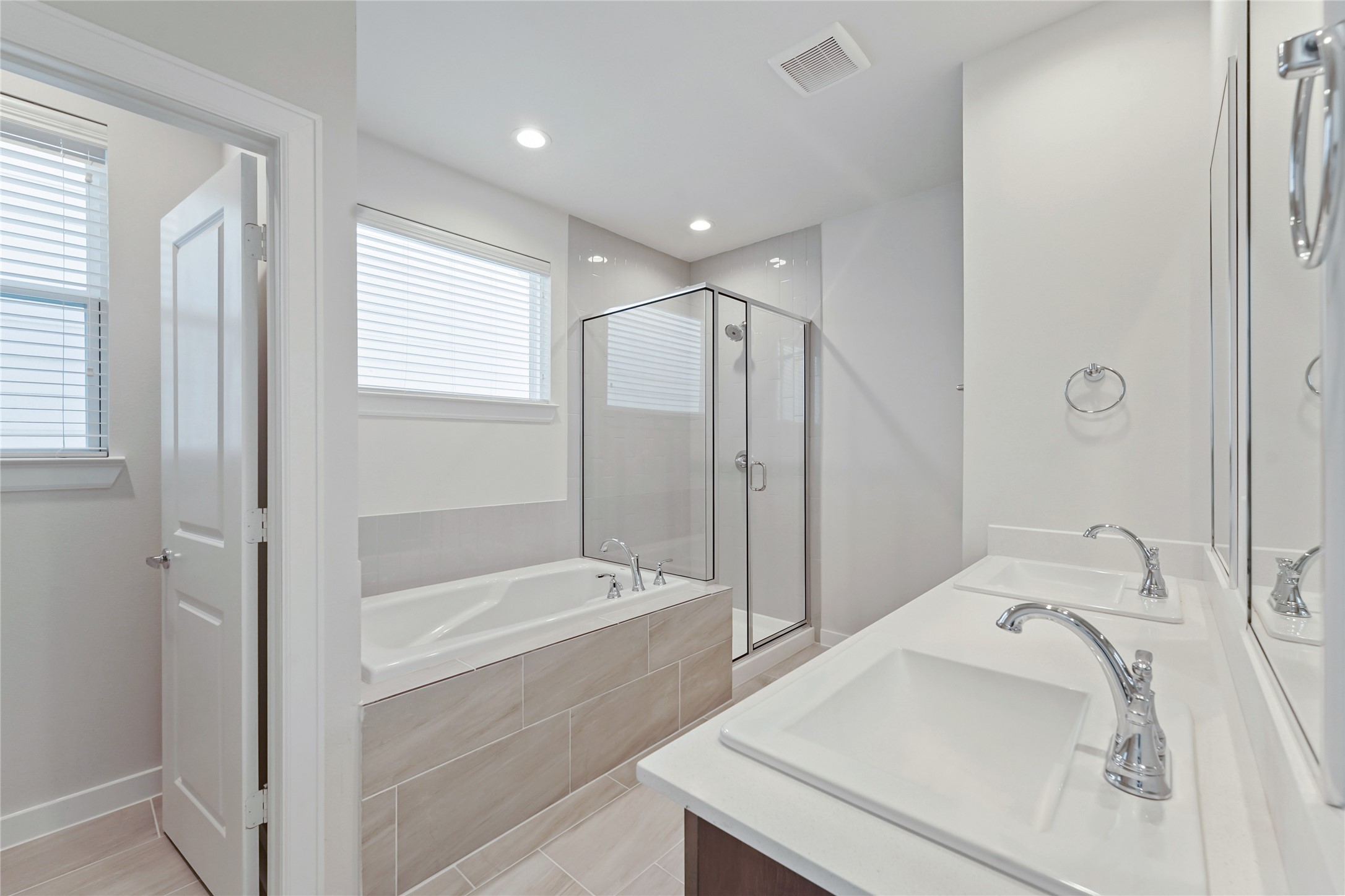 Primary Bathroom: Separate Tub and Shower