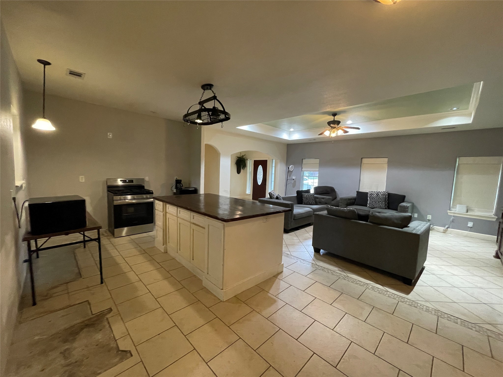 2011 Old Ox Road, Spring, TX 77386