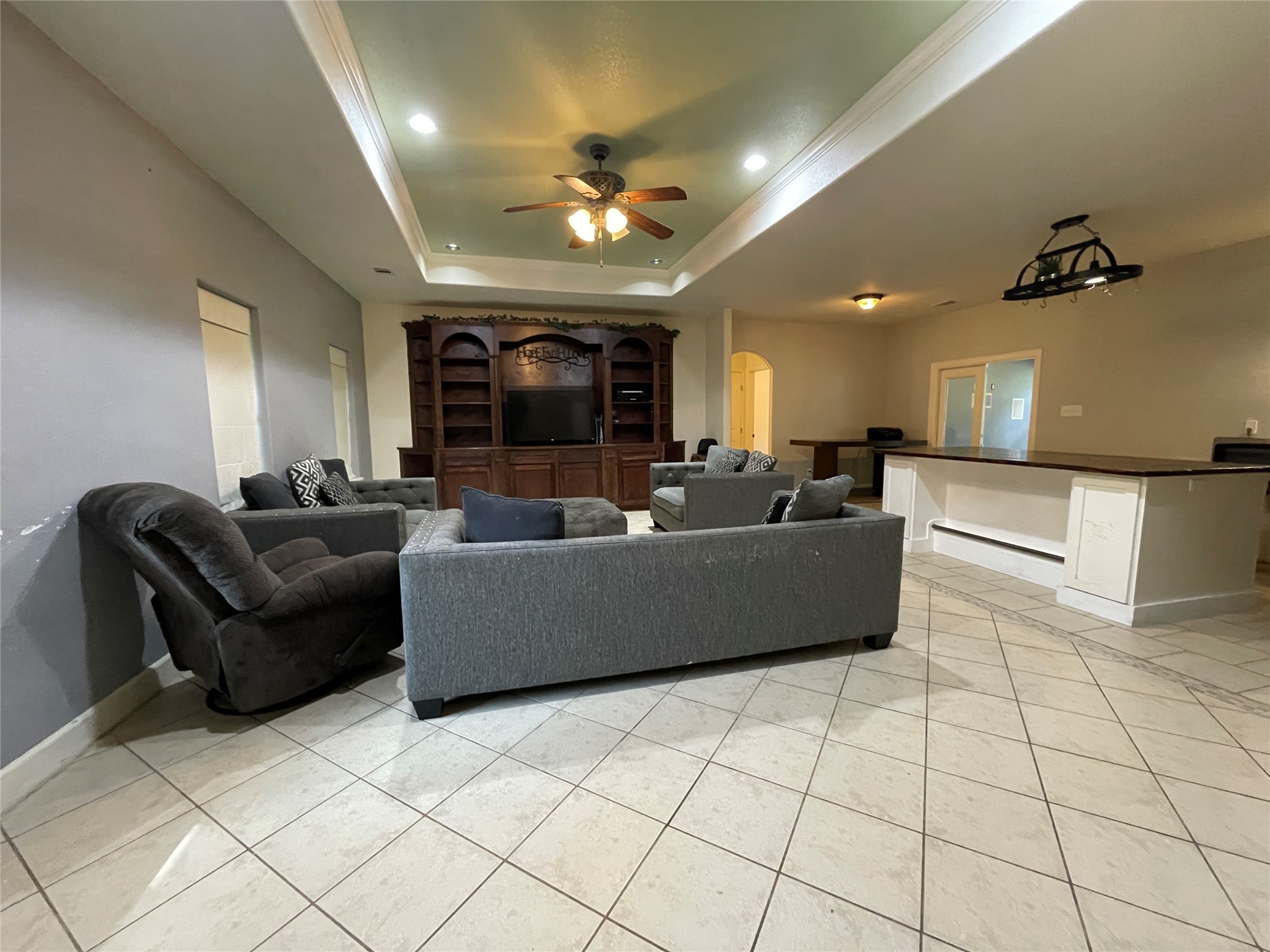2011 Old Ox Road, Spring, TX 77386