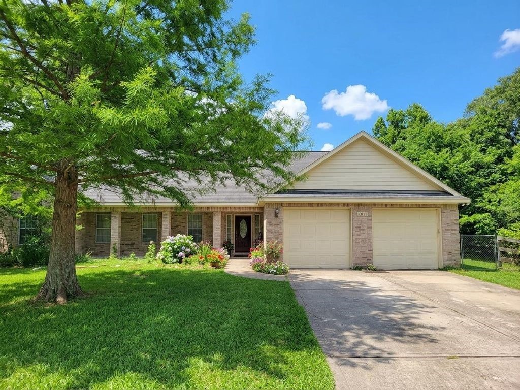 2011 Old Ox Road, Spring, TX 77386 2011 Old Ox Road, Spring, TX 77386