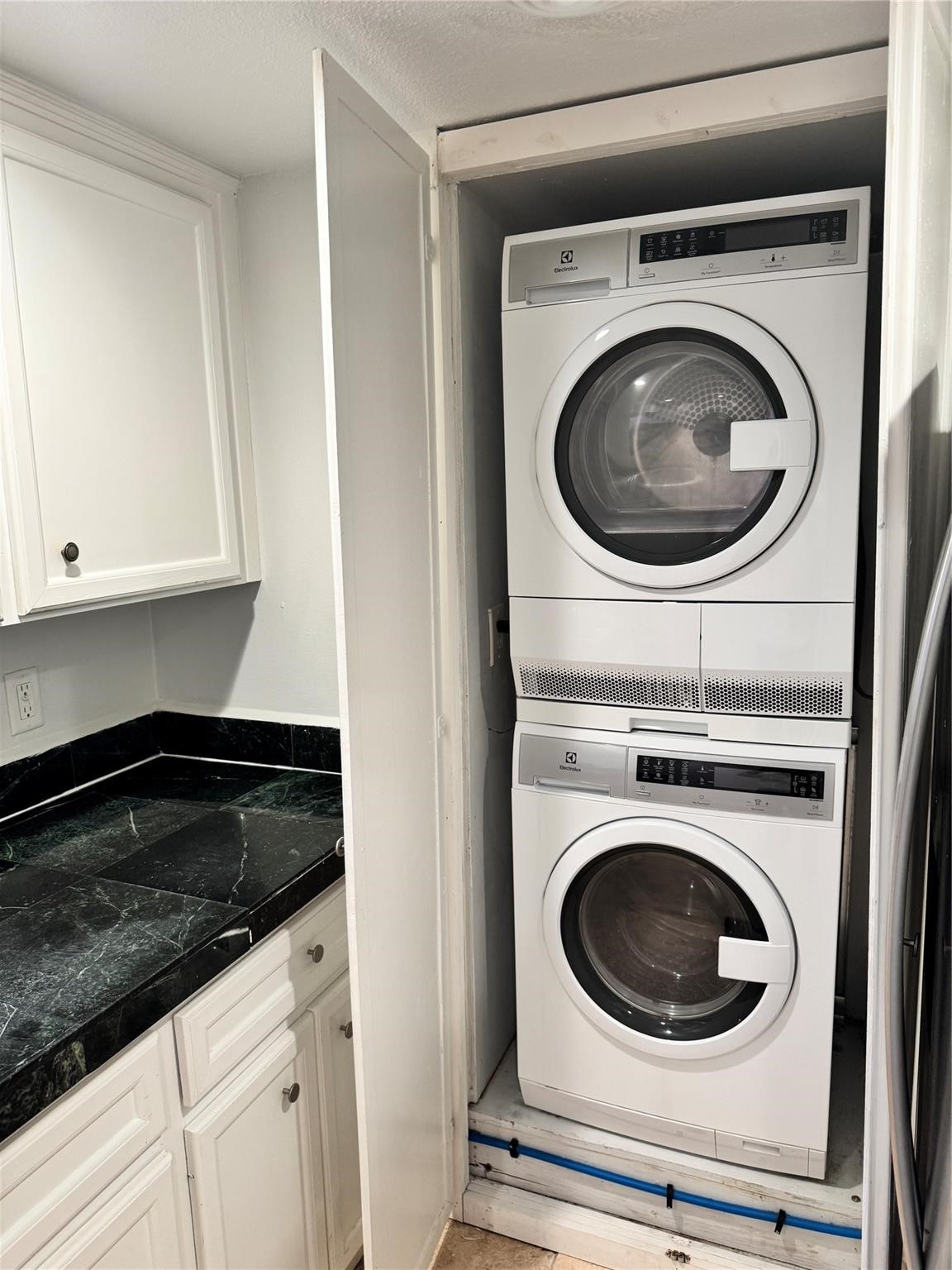 Stackable washer and dryer.