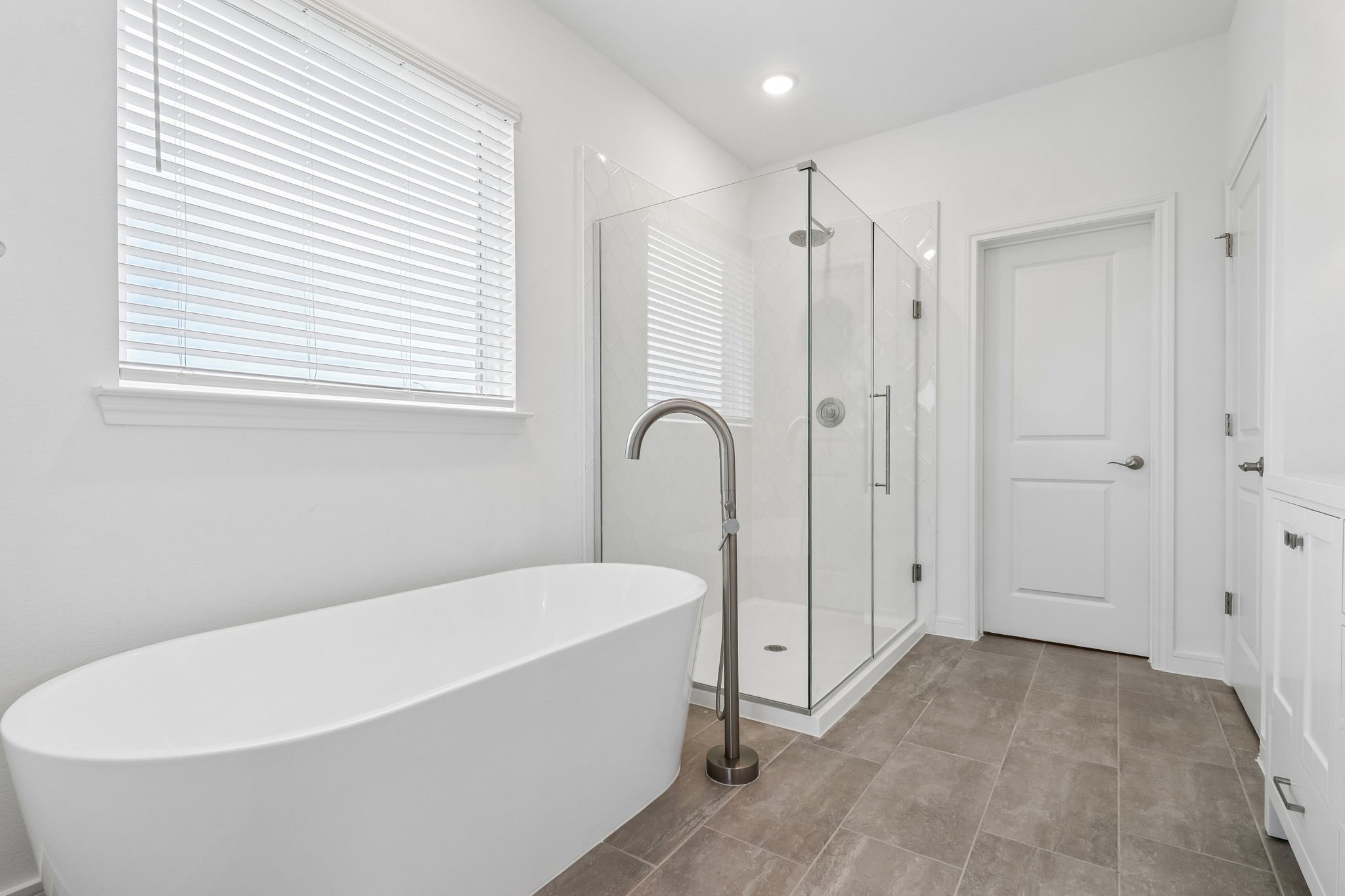 11822 Old Fashion Circle, Mont Belvieu, TX 77535