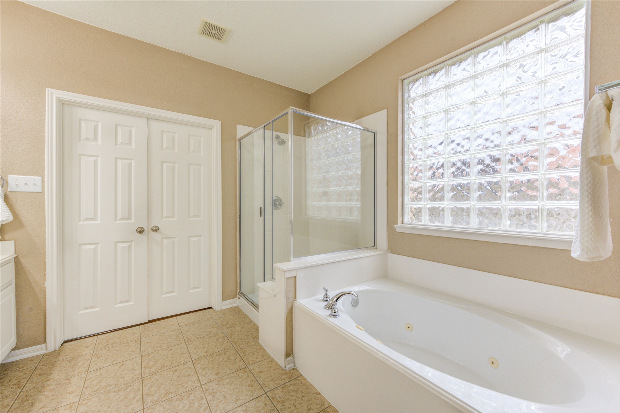 7811 Ravens Point Drive, Richmond, TX 77406