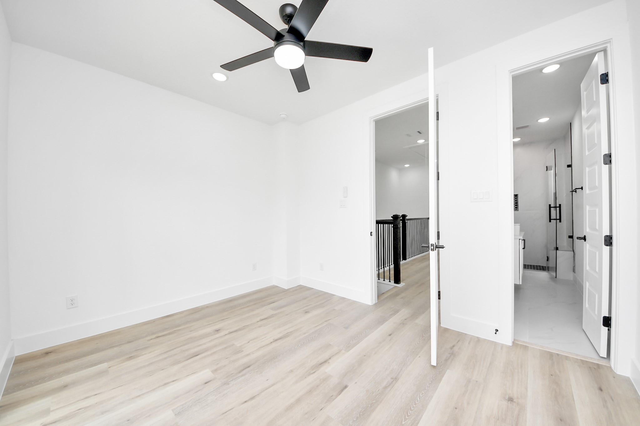 4410 Allen Street, #B, Houston, TX 77007