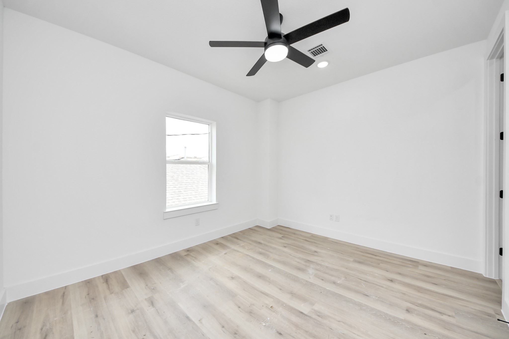 4410 Allen Street, #B, Houston, TX 77007
