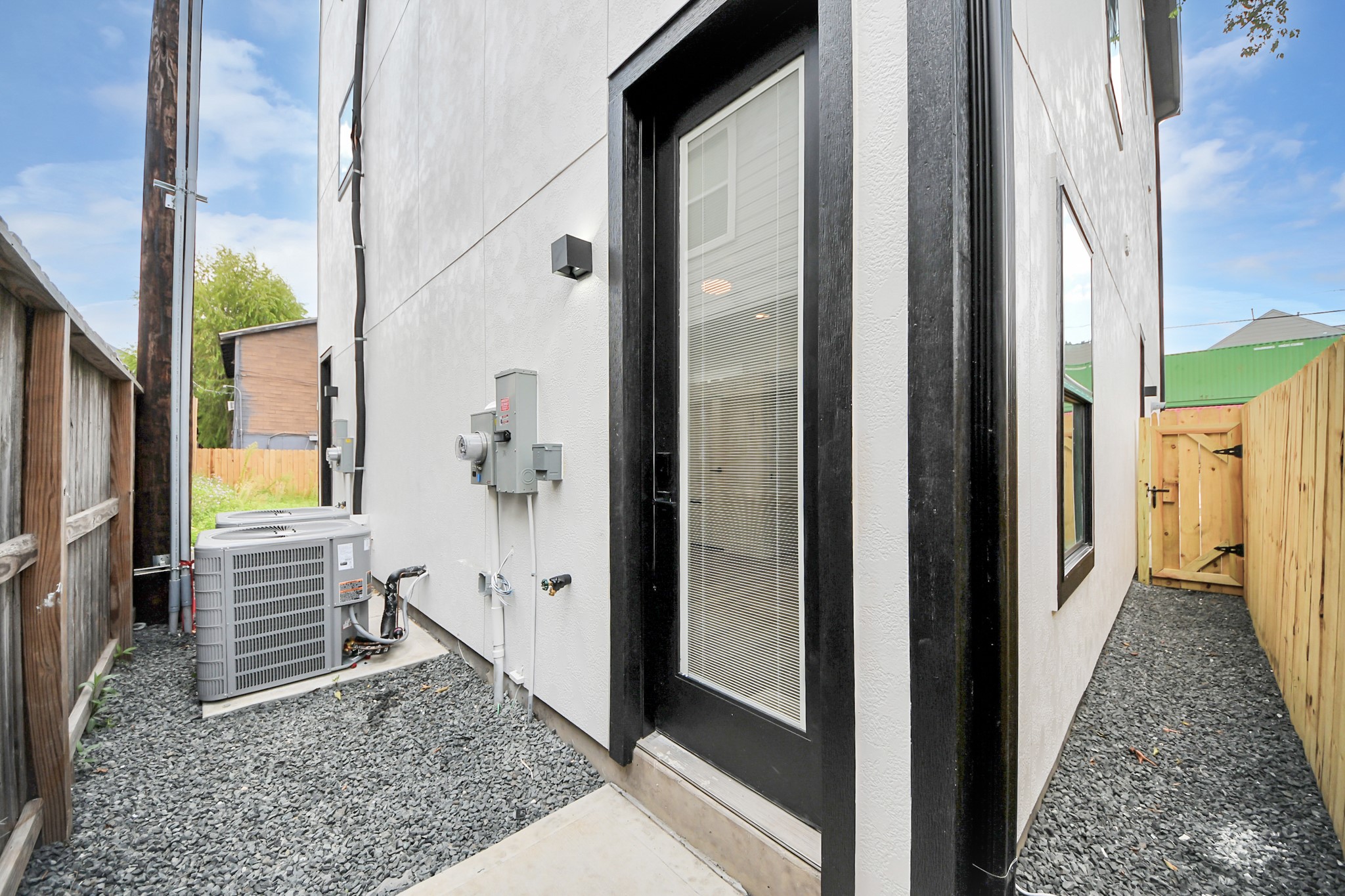 4410 Allen Street, #B, Houston, TX 77007