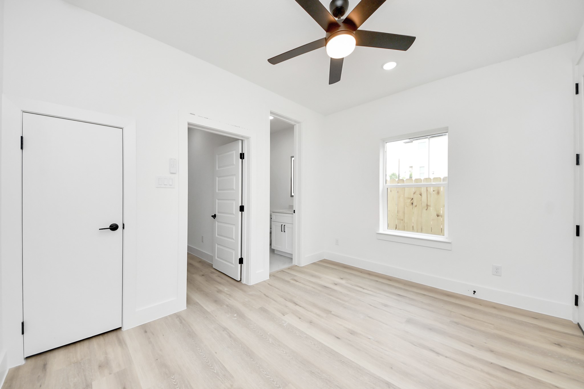 4410 Allen Street, #B, Houston, TX 77007 4410 Allen Street, #B, Houston, TX 77007