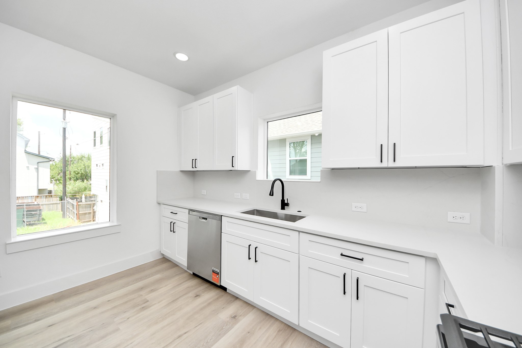 4410 Allen Street, #B, Houston, TX 77007
