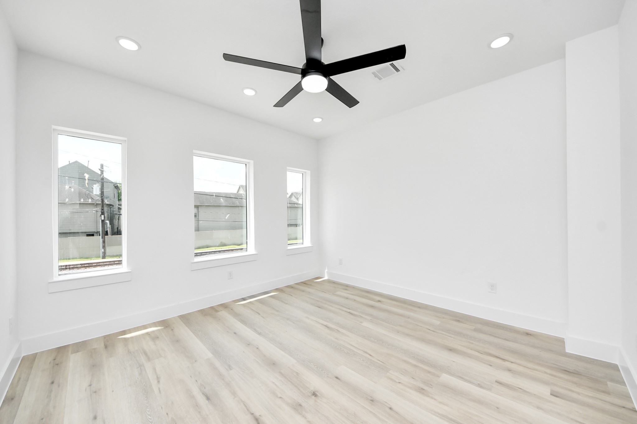 4410 Allen Street, #B, Houston, TX 77007