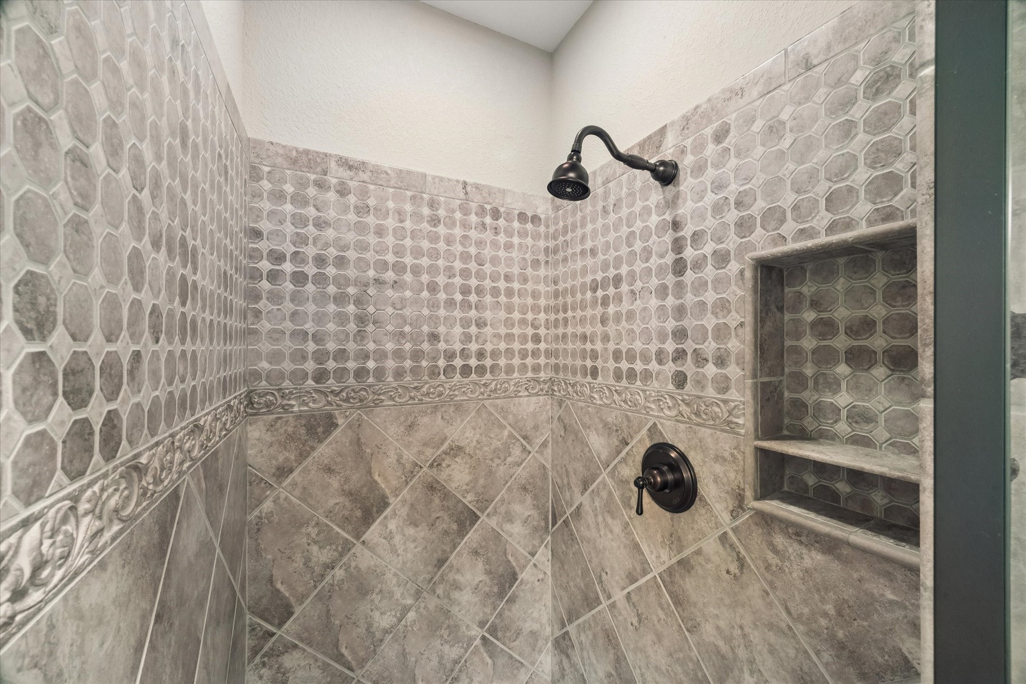 2103 Airline Drive, Friendswood, TX 77546