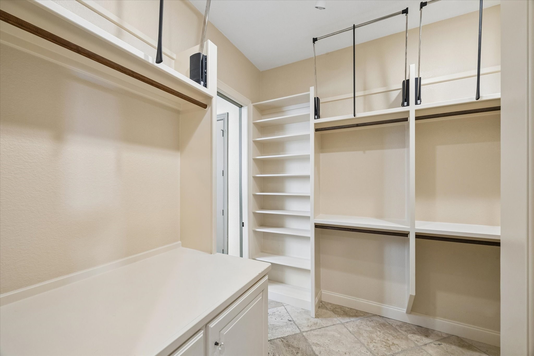 2103 Airline Drive, Friendswood, TX 77546
