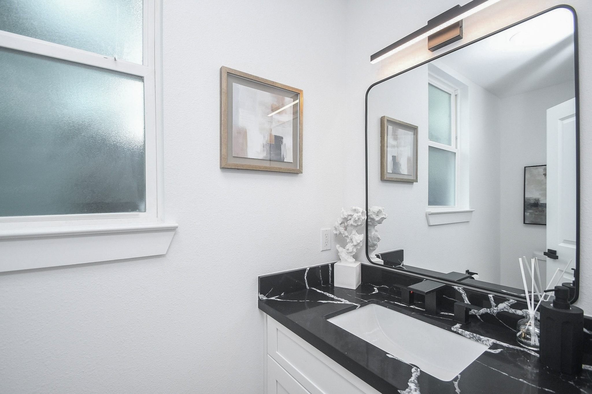 6541 Sealey Street, Houston, TX 77091