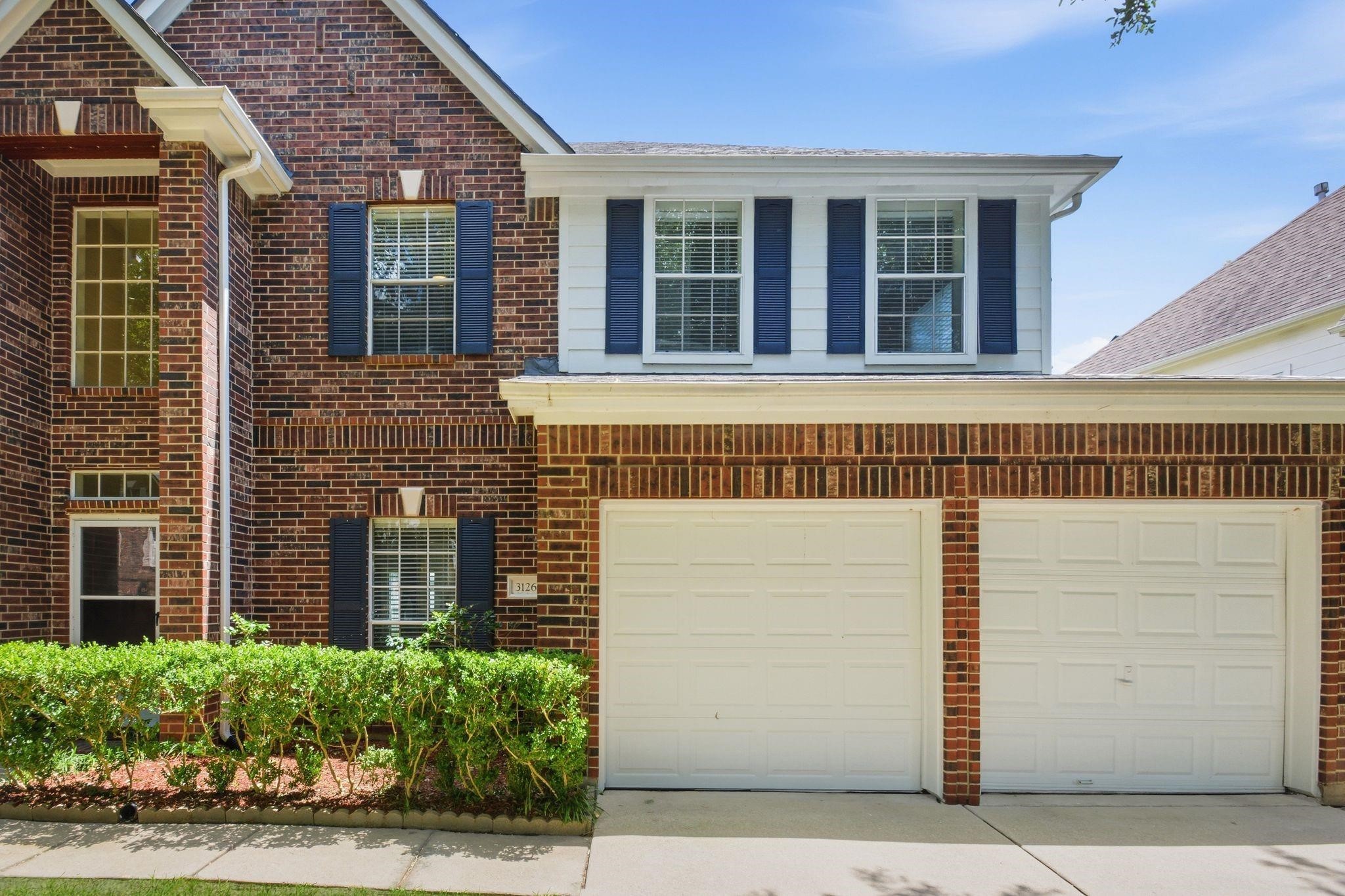 3126 Waters View Dr, Sugar Land, TX 77478