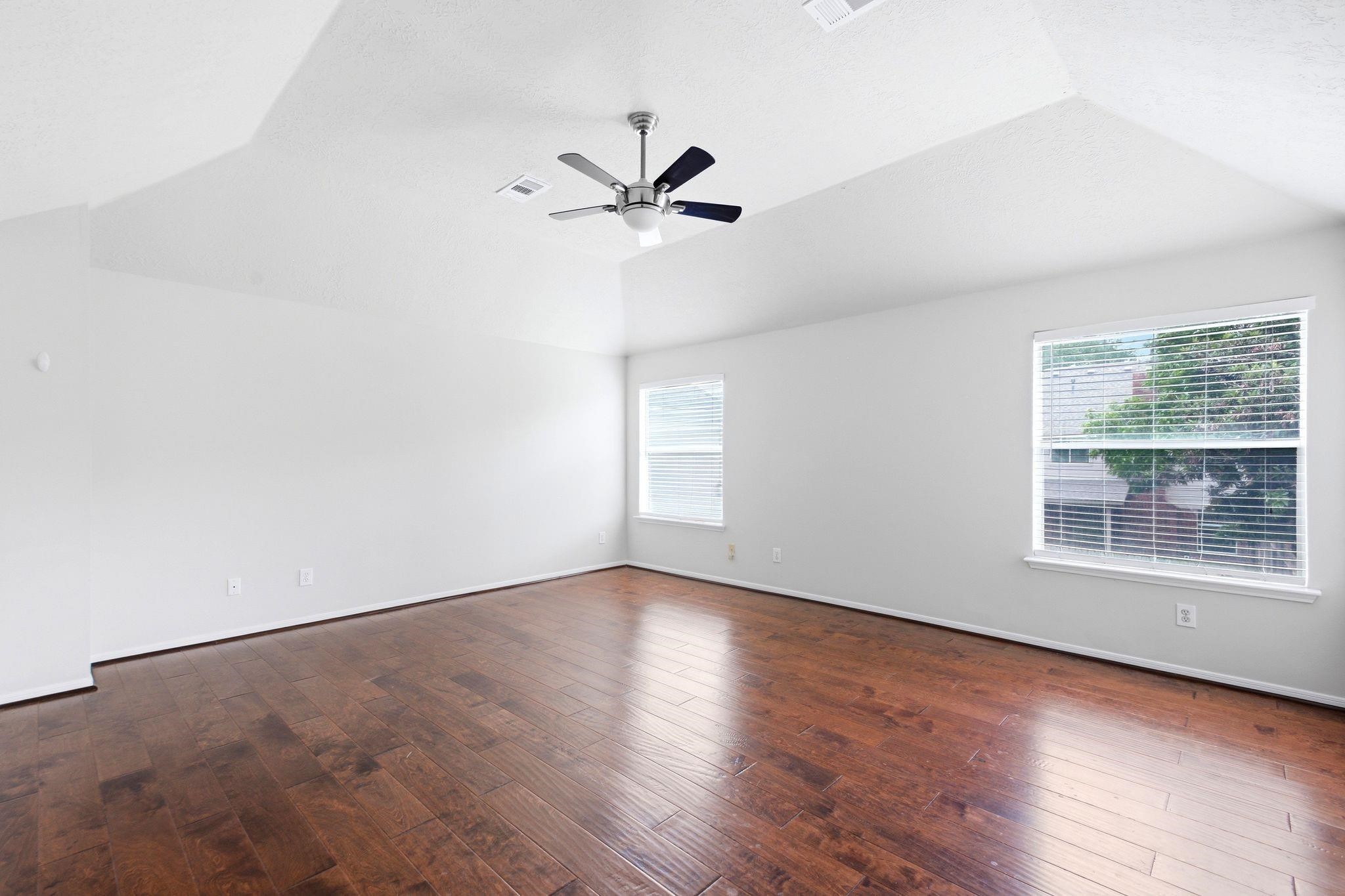 3126 Waters View Dr, Sugar Land, TX 77478