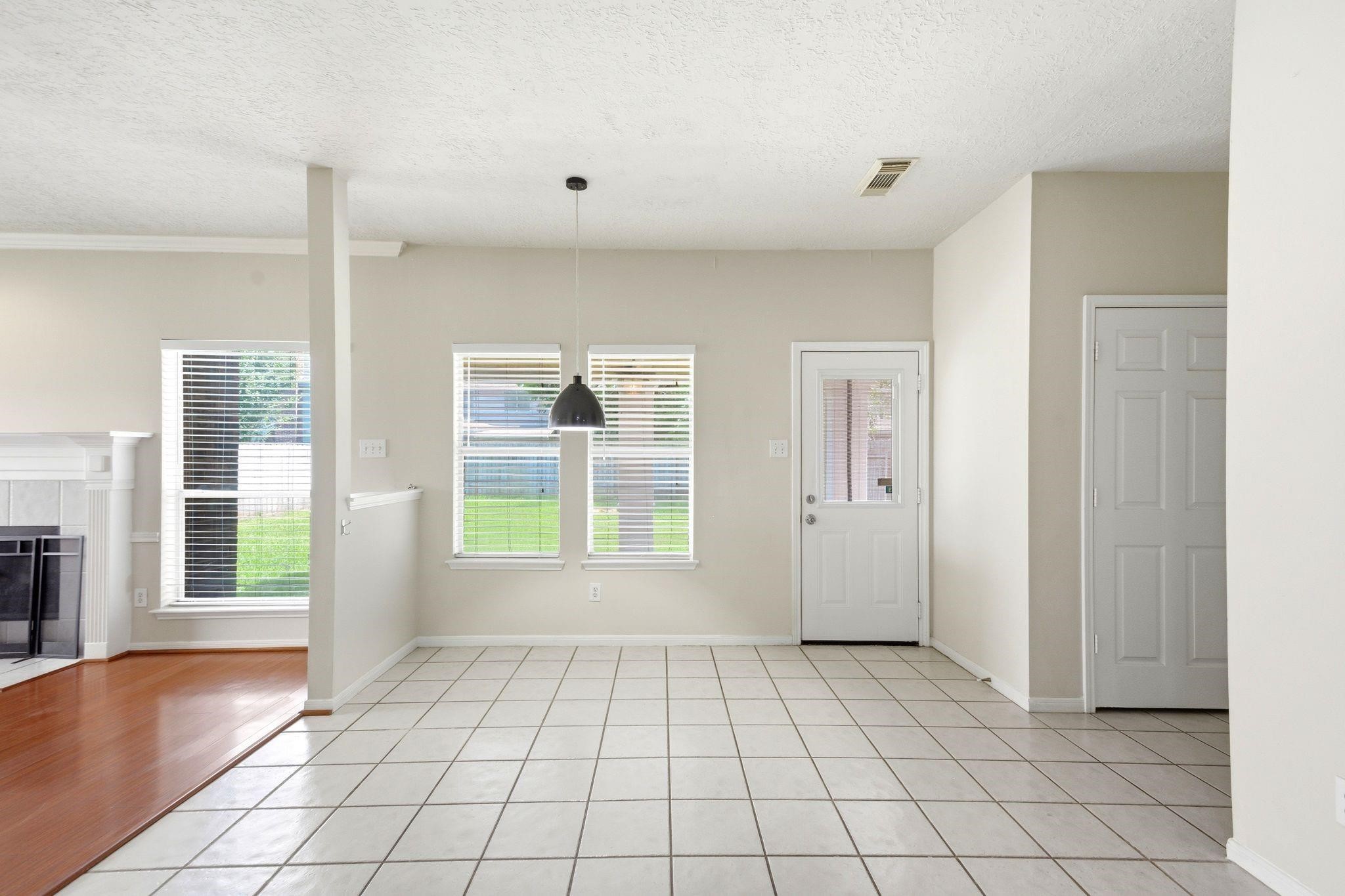 3126 Waters View Dr, Sugar Land, TX 77478