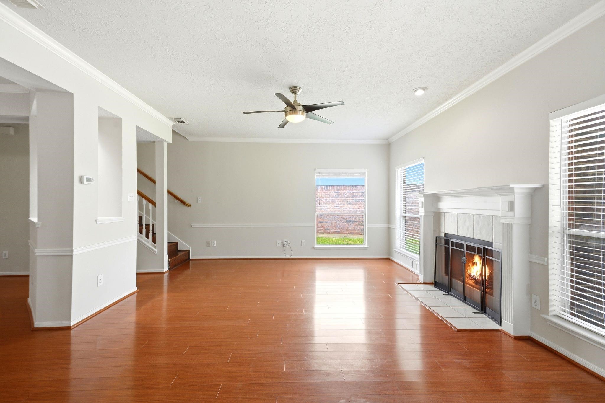 3126 Waters View Dr, Sugar Land, TX 77478