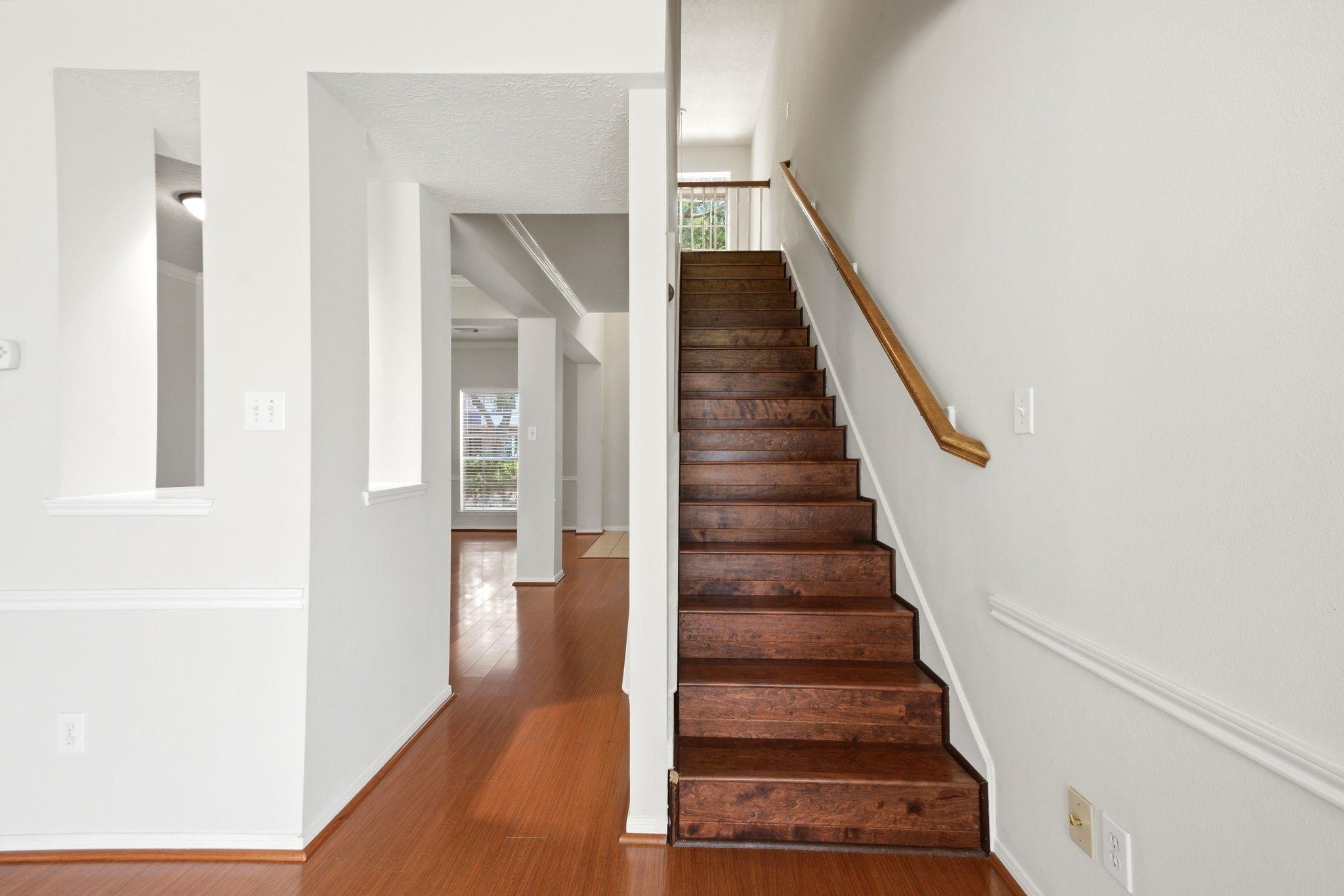 3126 Waters View Dr, Sugar Land, TX 77478
