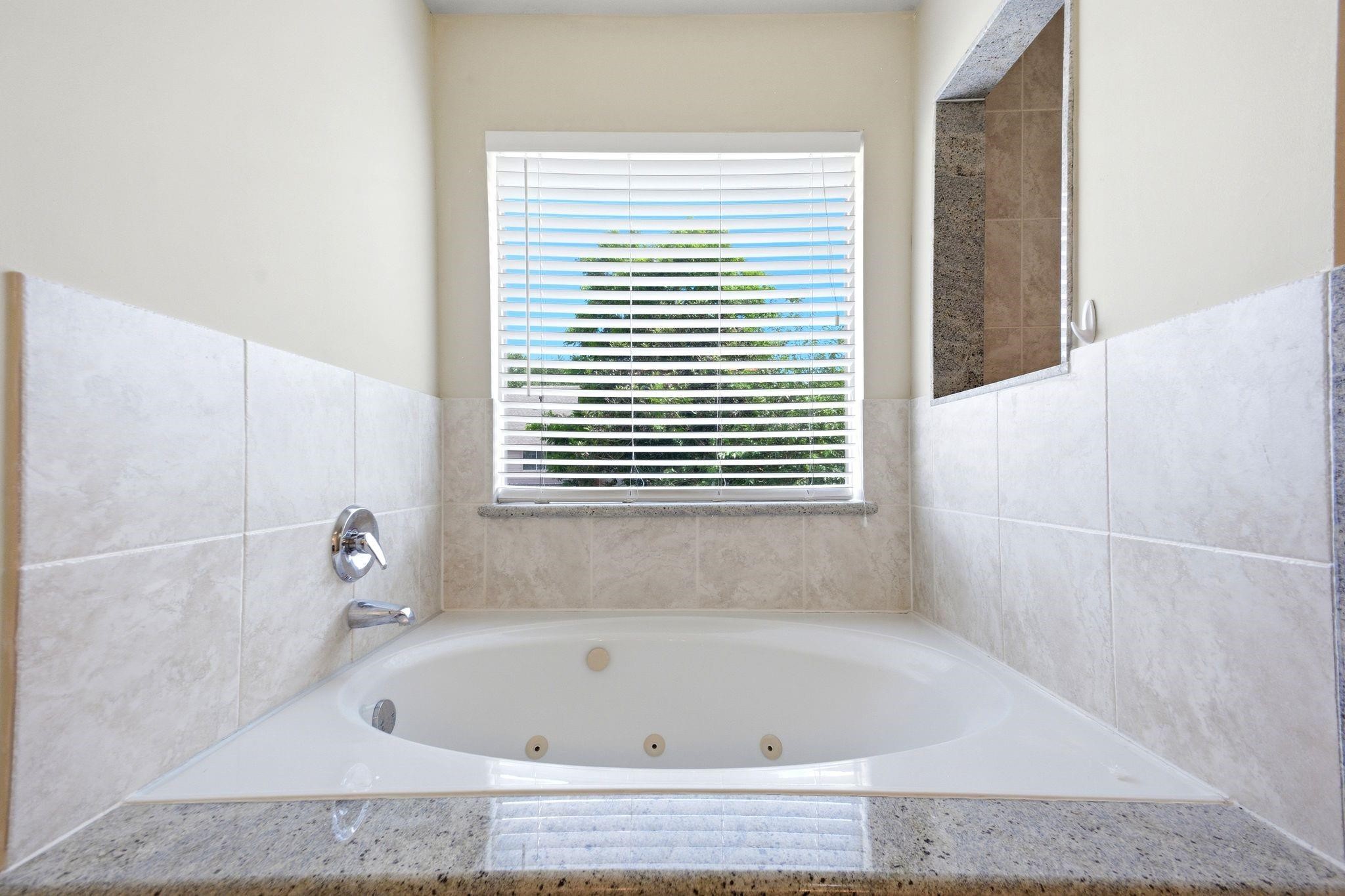 3126 Waters View Dr, Sugar Land, TX 77478