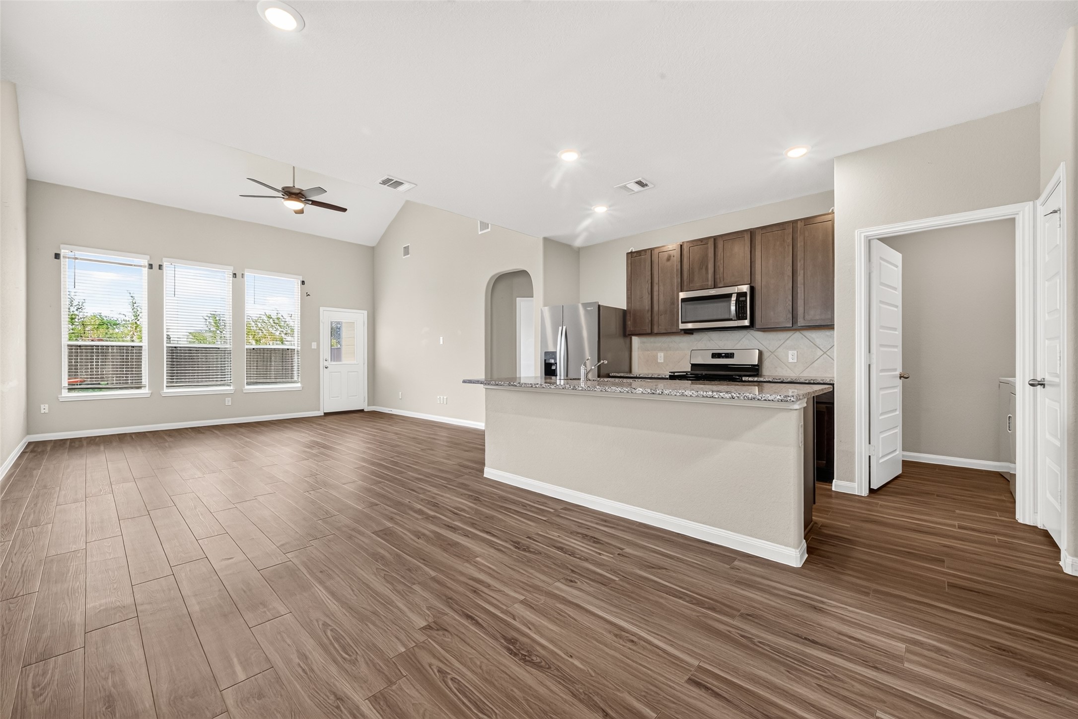 Lot of natural light Lot of natural light
