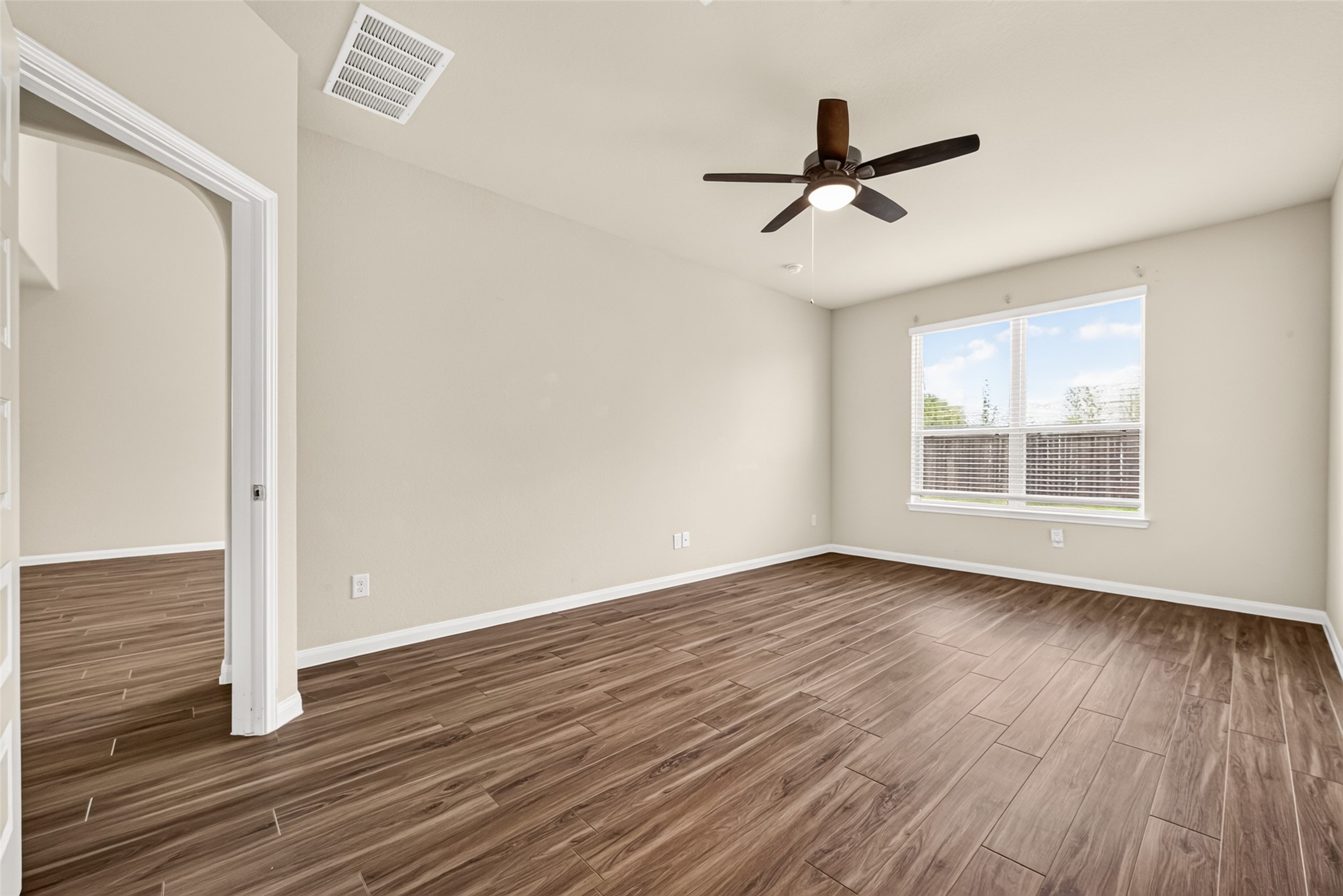 5342 Briana Dee Drive, Rosharon, TX 77583