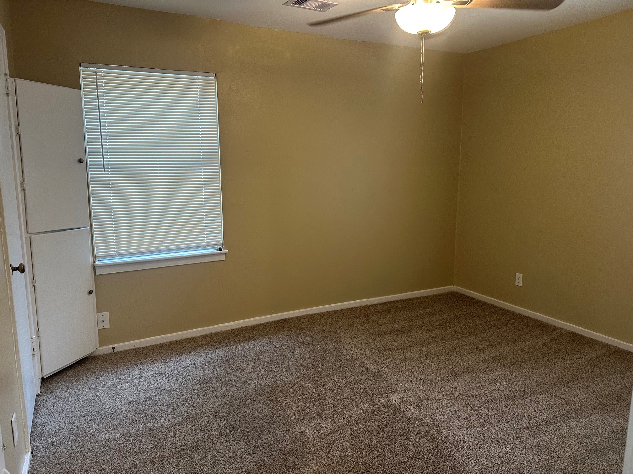 215 Cypress Street, Lake Jackson, TX 77566 215 Cypress Street, Lake Jackson, TX 77566