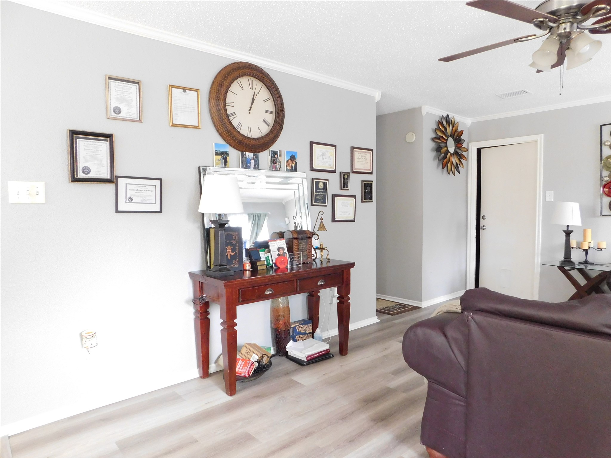 1703 Regal Blue Court, Fresno, TX 77545