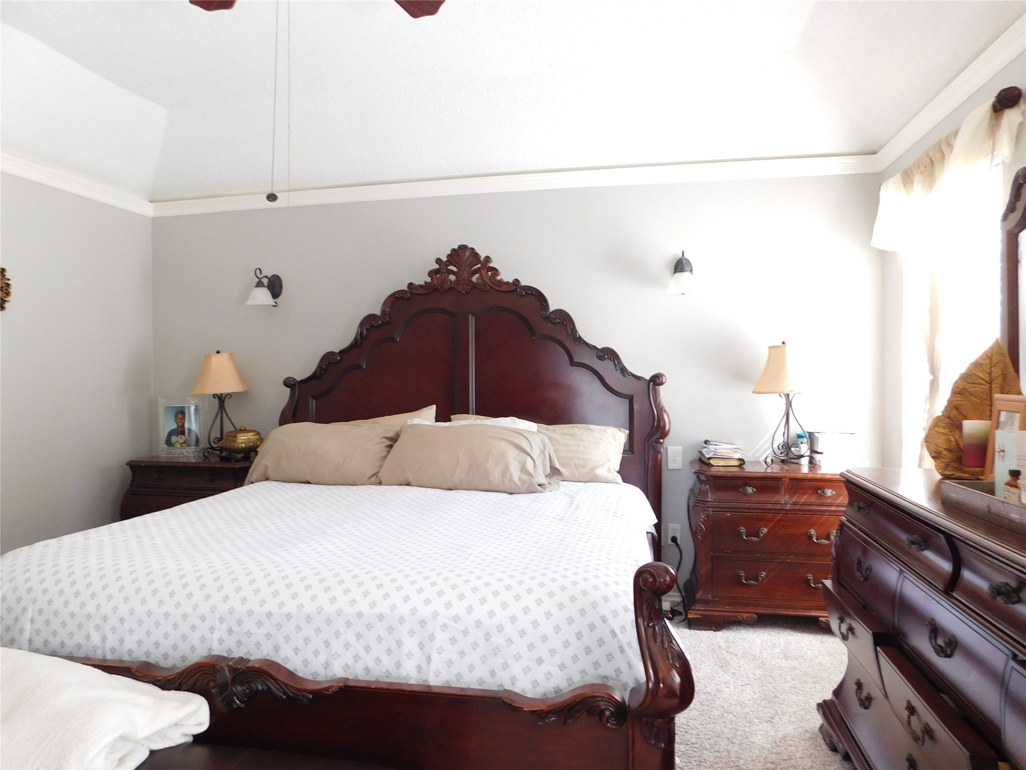 1703 Regal Blue Court, Fresno, TX 77545
