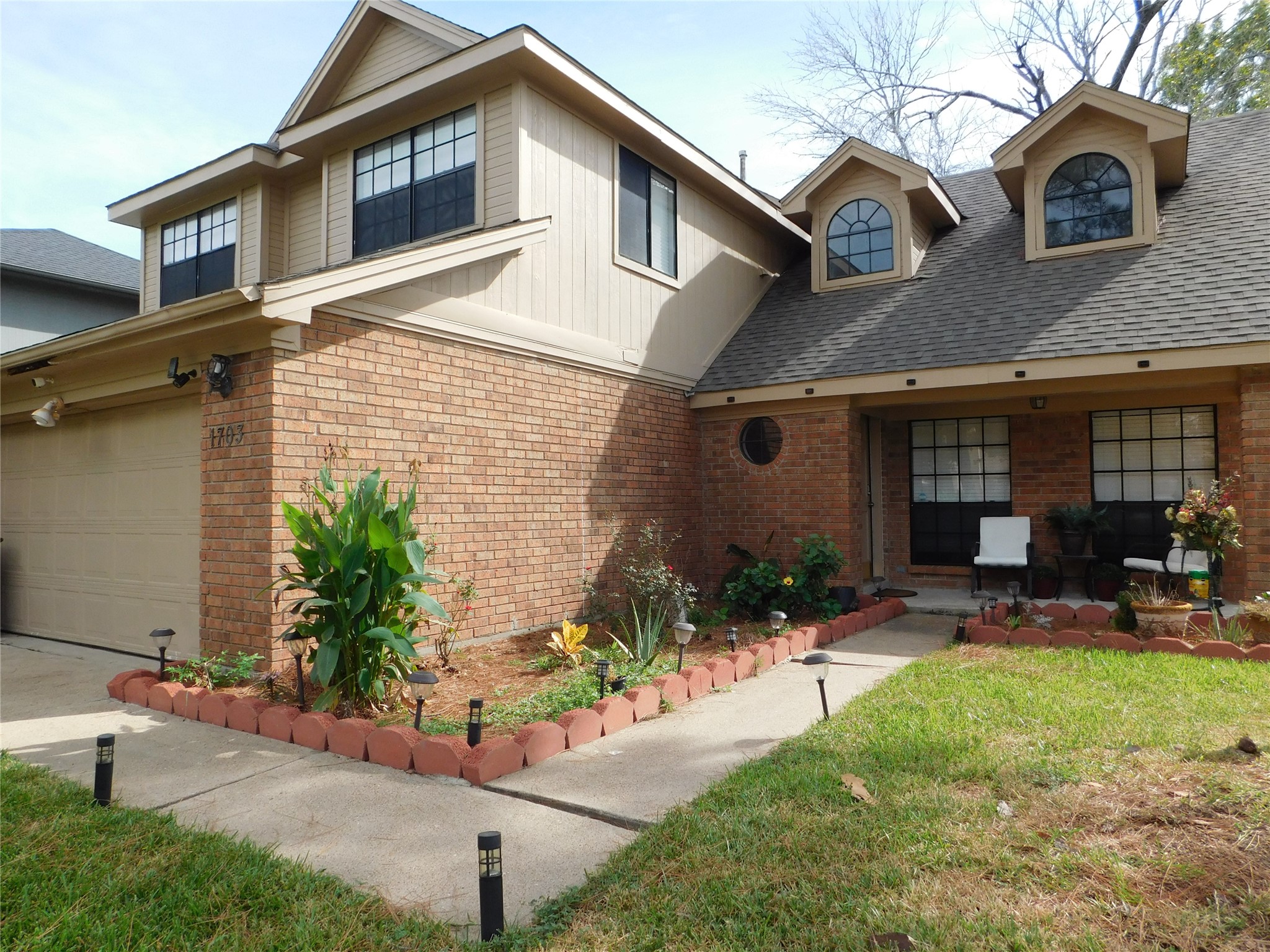 1703 Regal Blue Court, Fresno, TX 77545