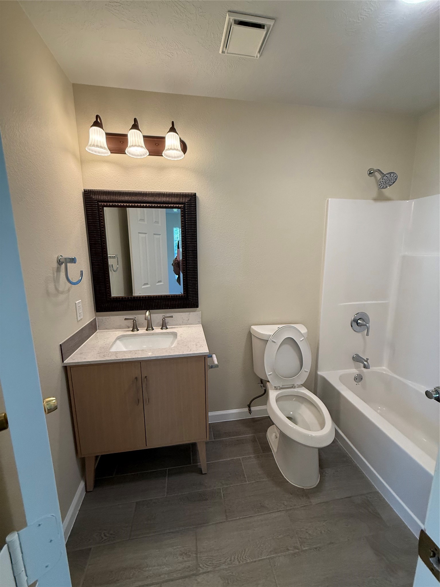 310 Misty Day Lane, Crosby, TX 77532
