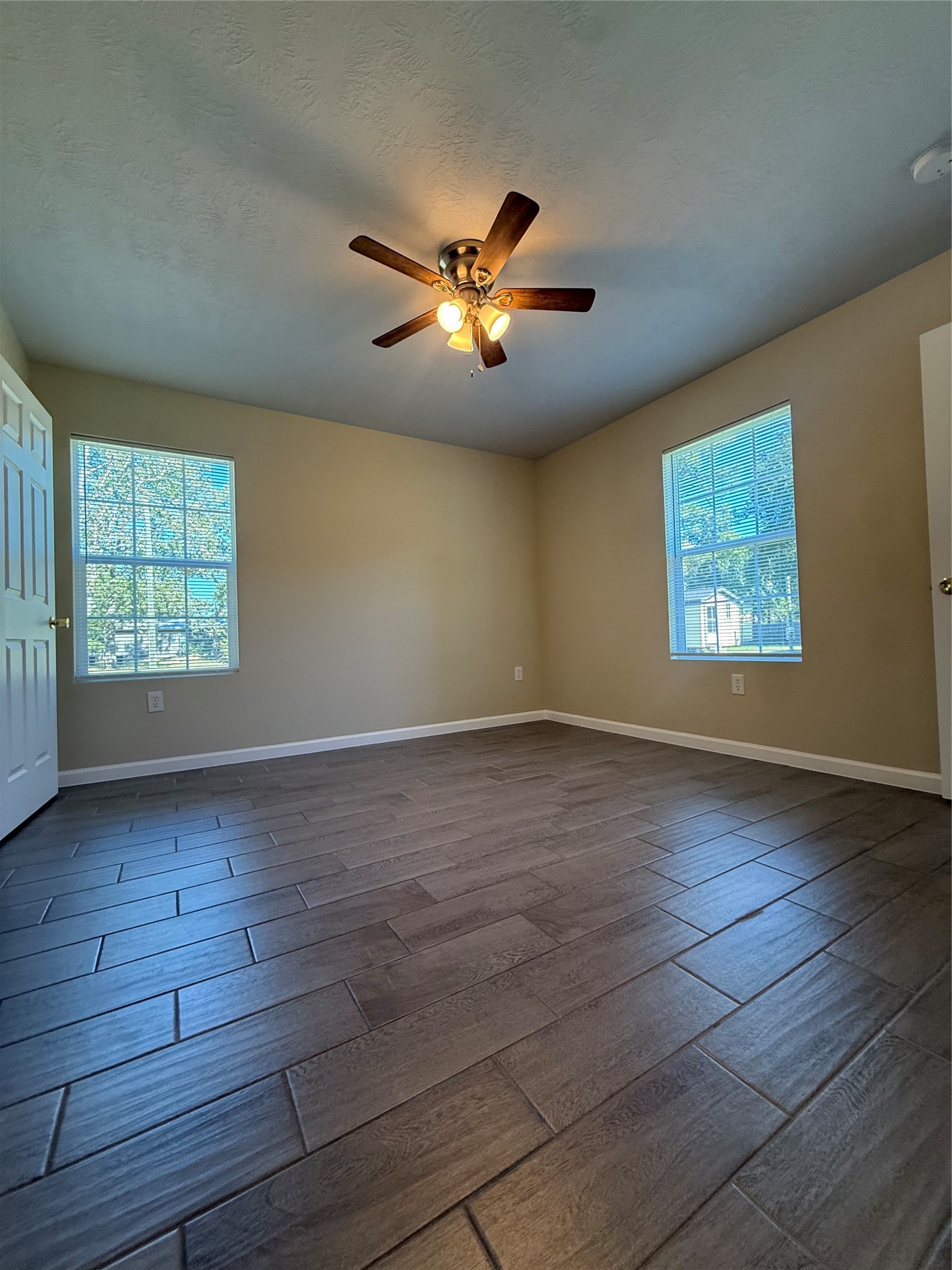 310 Misty Day Lane, Crosby, TX 77532