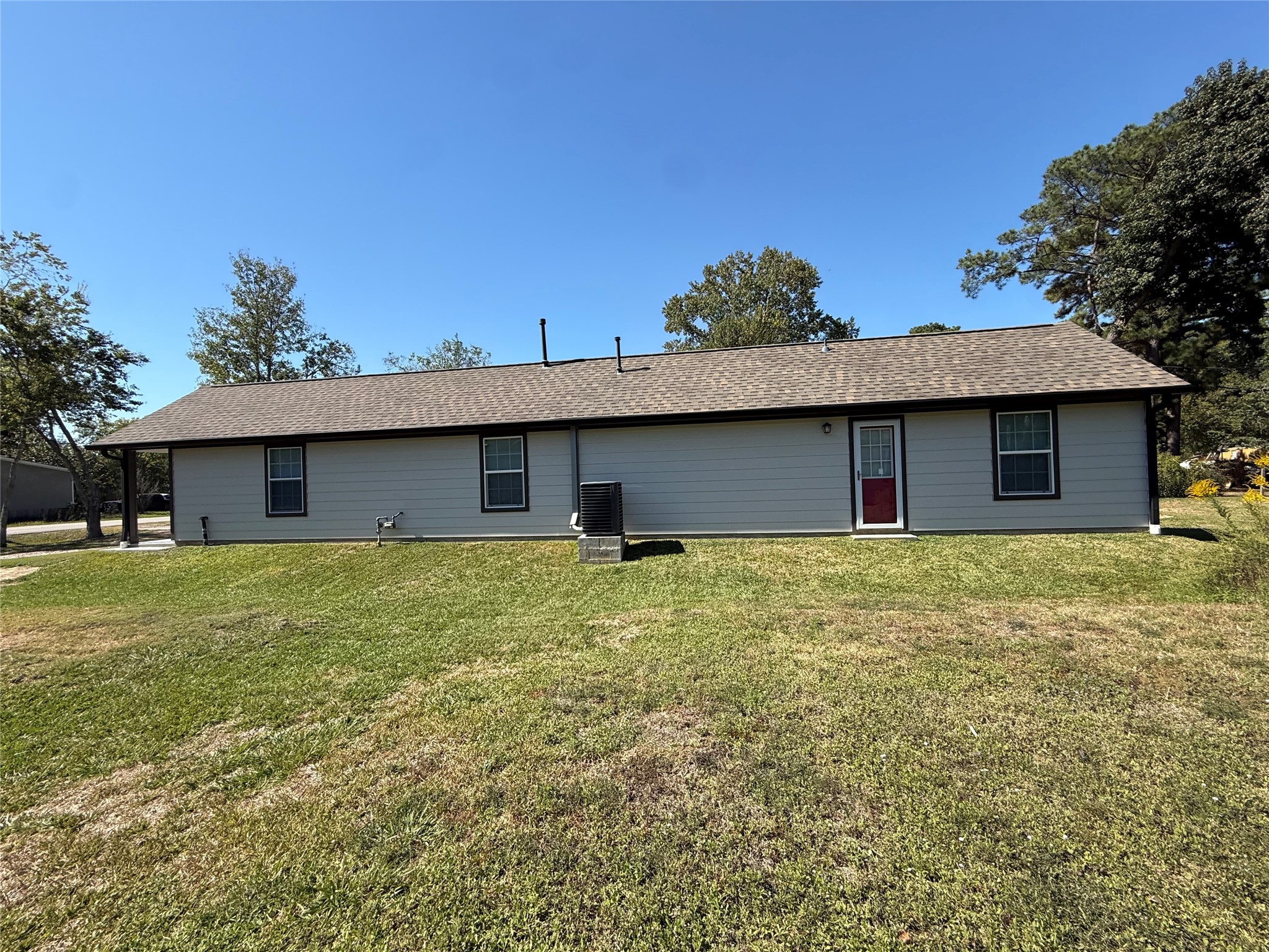 310 Misty Day Lane, Crosby, TX 77532