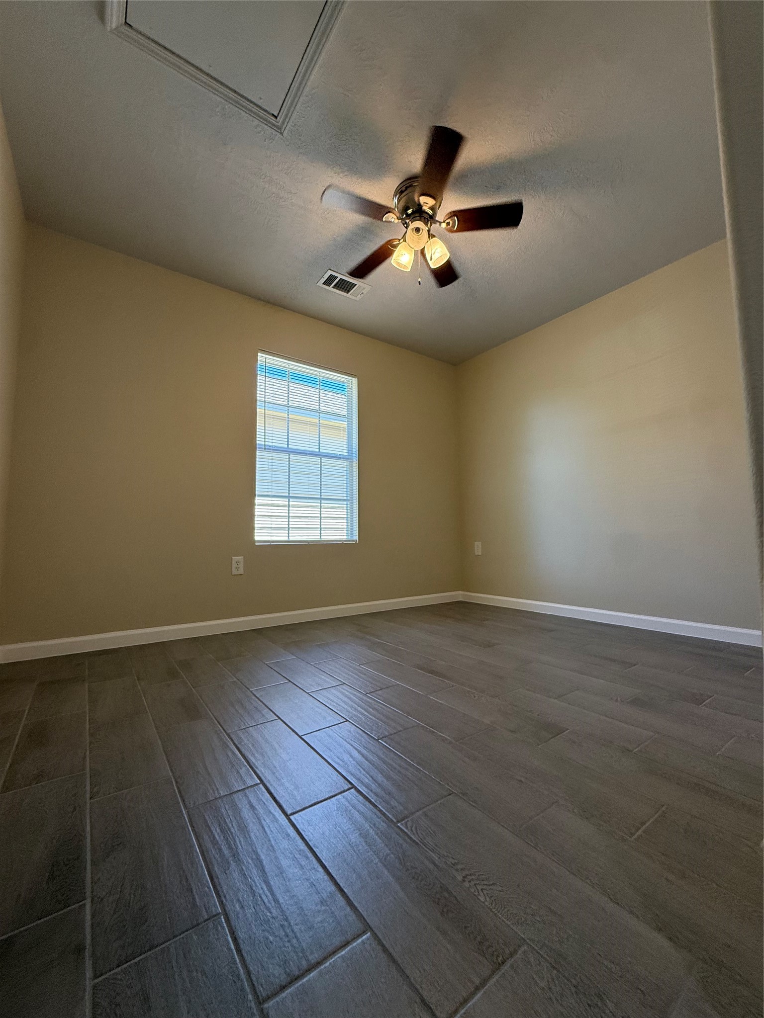 310 Misty Day Lane, Crosby, TX 77532