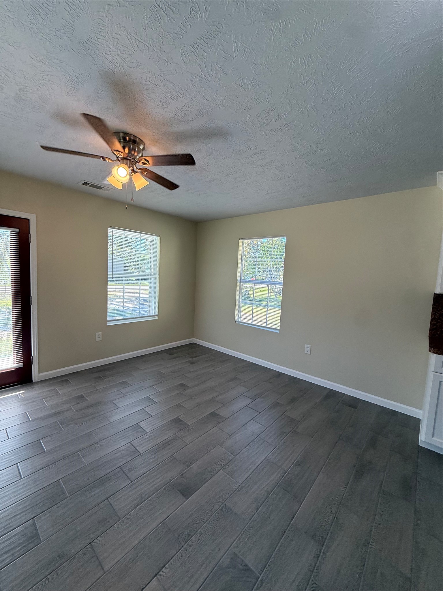 310 Misty Day Lane, Crosby, TX 77532