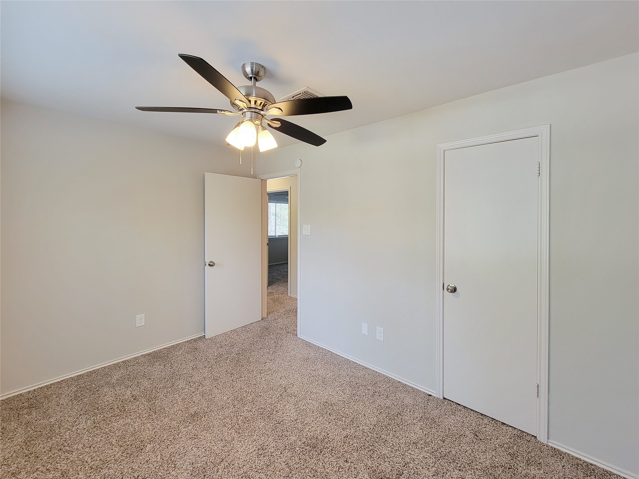 80 Fallenstone Drive, The Woodlands, TX 77381