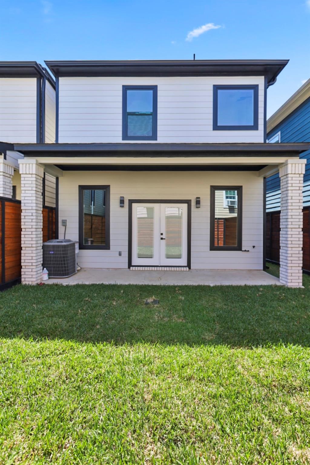 6611 Avenue O, Houston, TX 77011